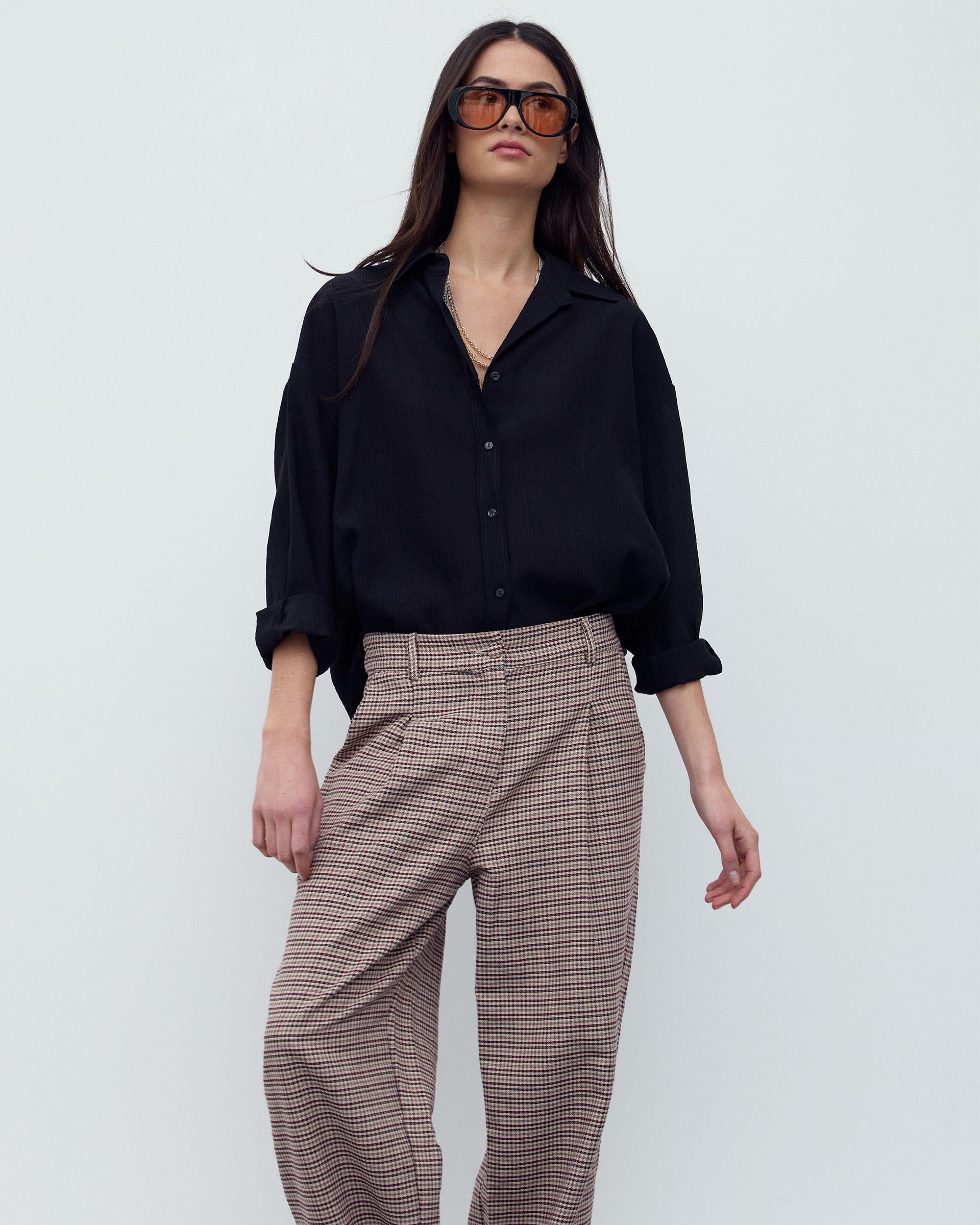 Pantalón Cuadros Pinzas Marrón