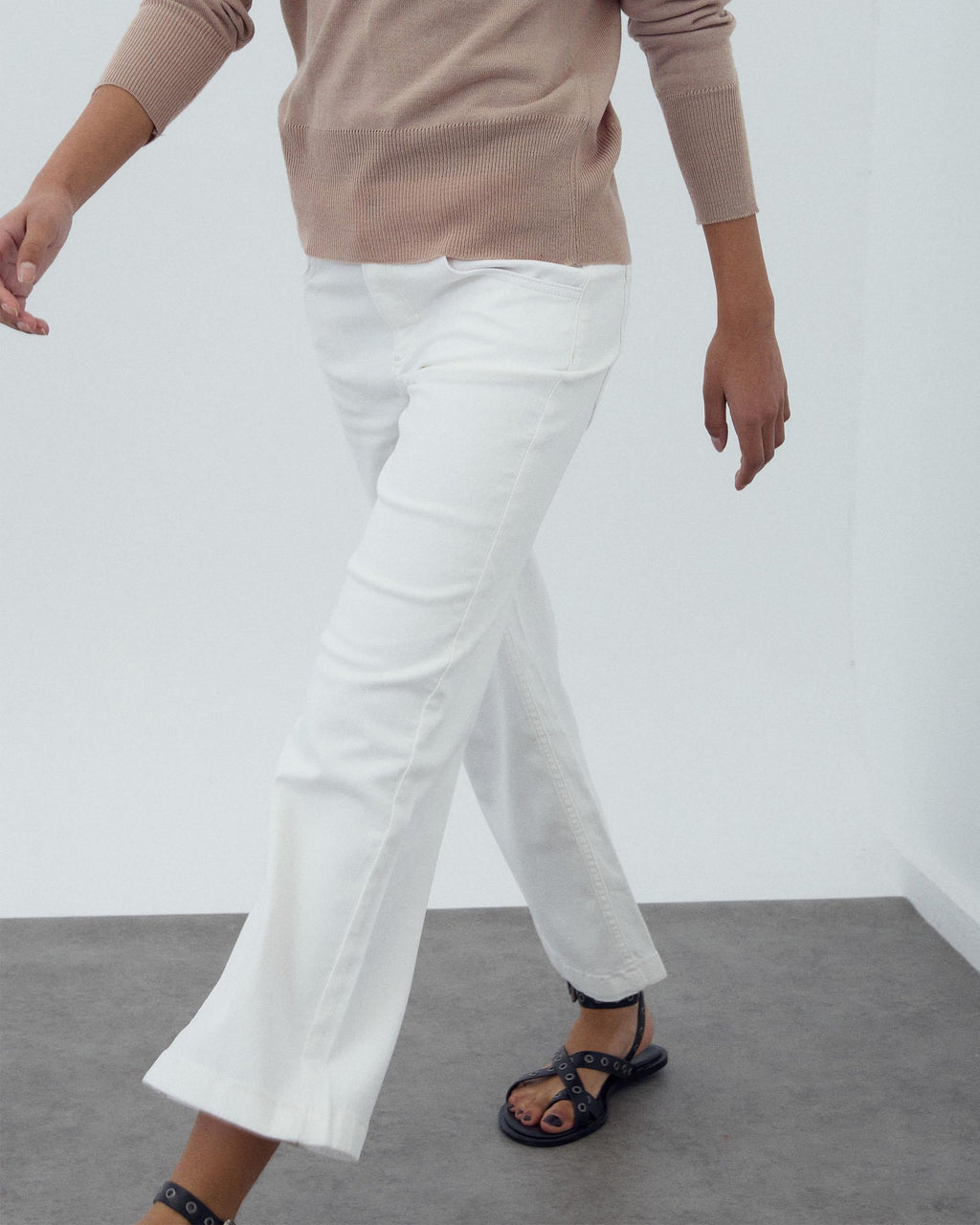 Jeans Bordado Floral Blanco