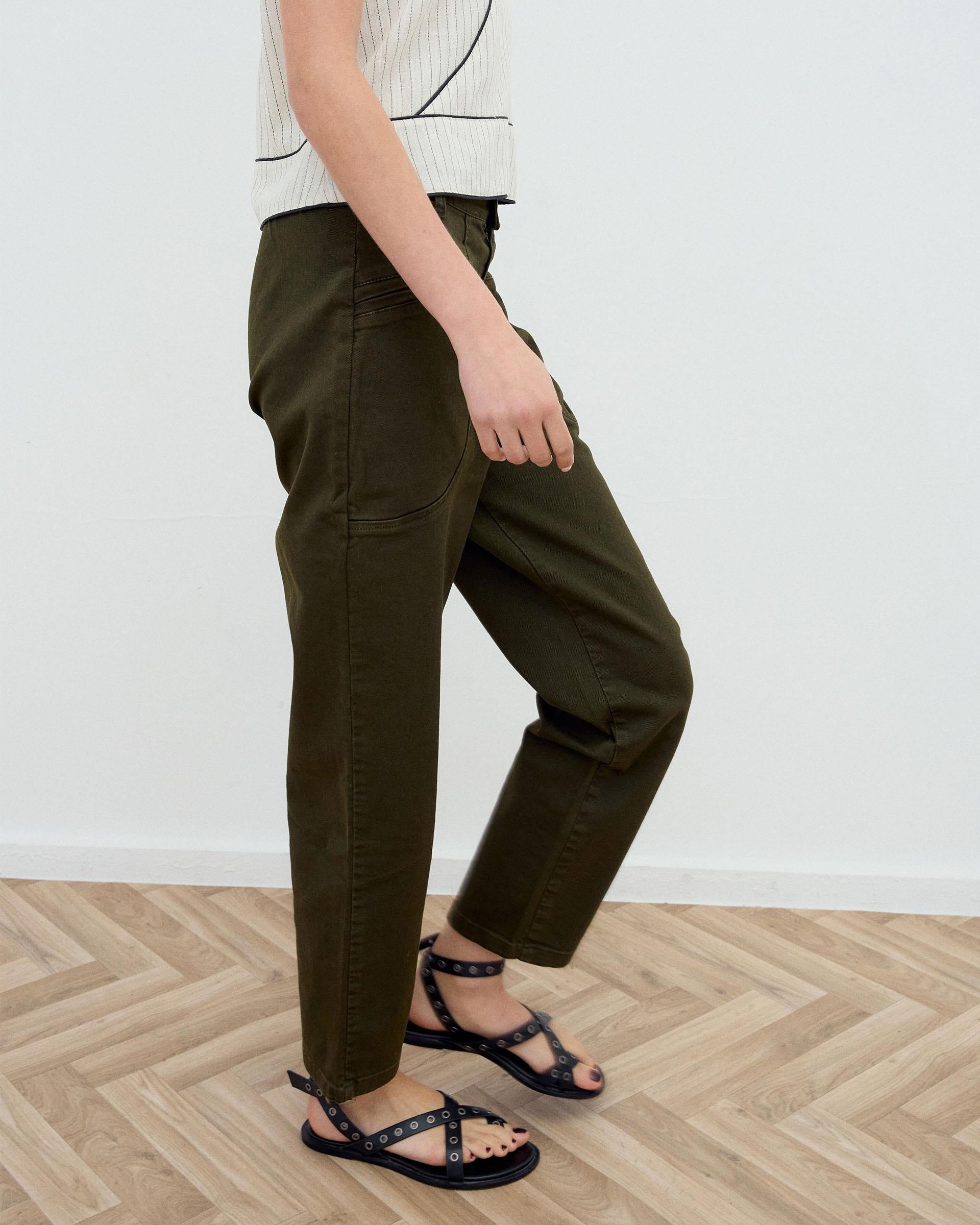 Jeans Bolsillos Ribeteados Verde Oscuro