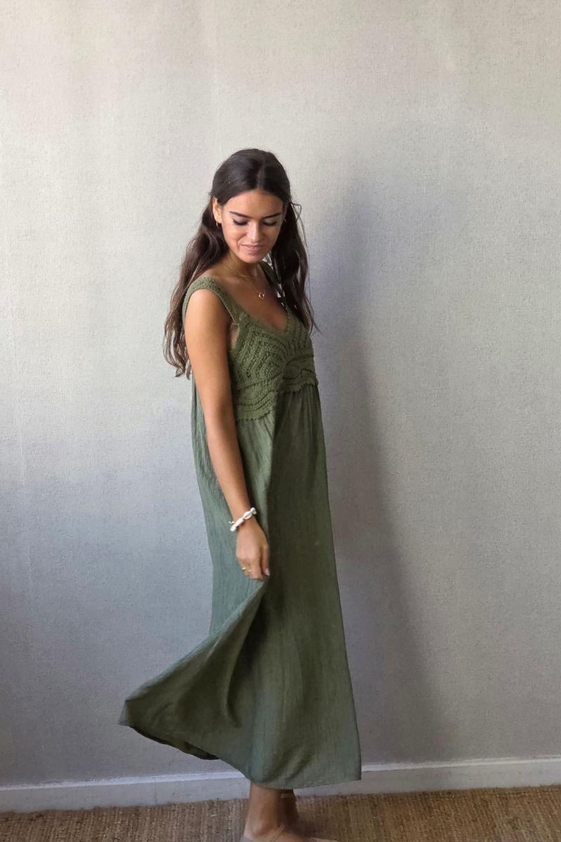Vestido crochet caqui