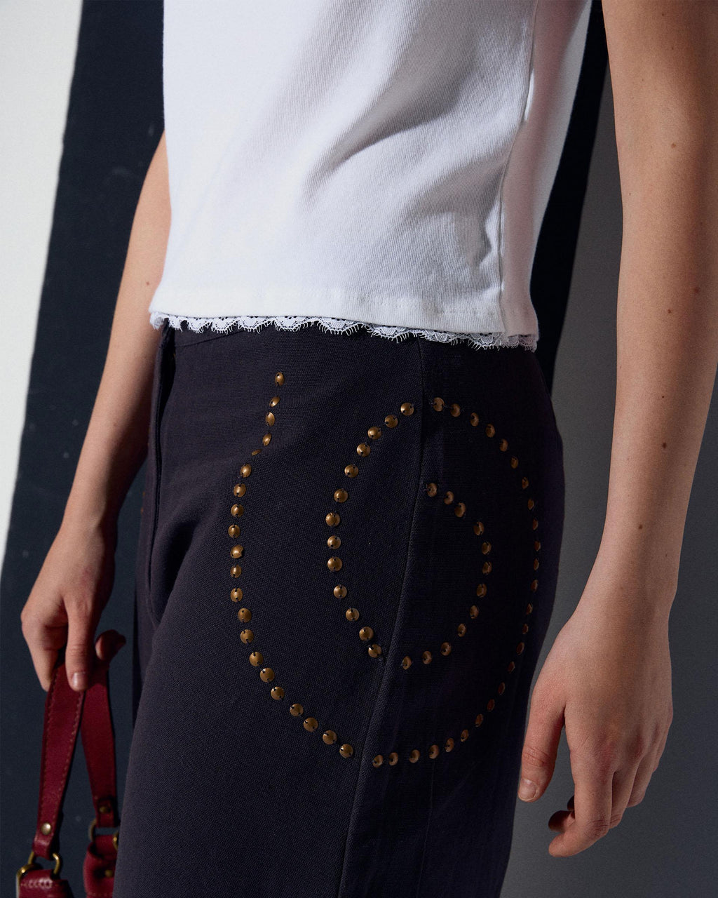 Pantalón Tachuelas Espirales Antracita