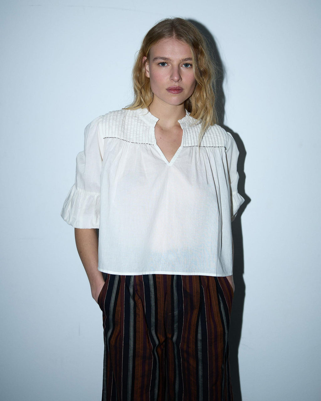 Blusa Jaretas Abalorios Blanca