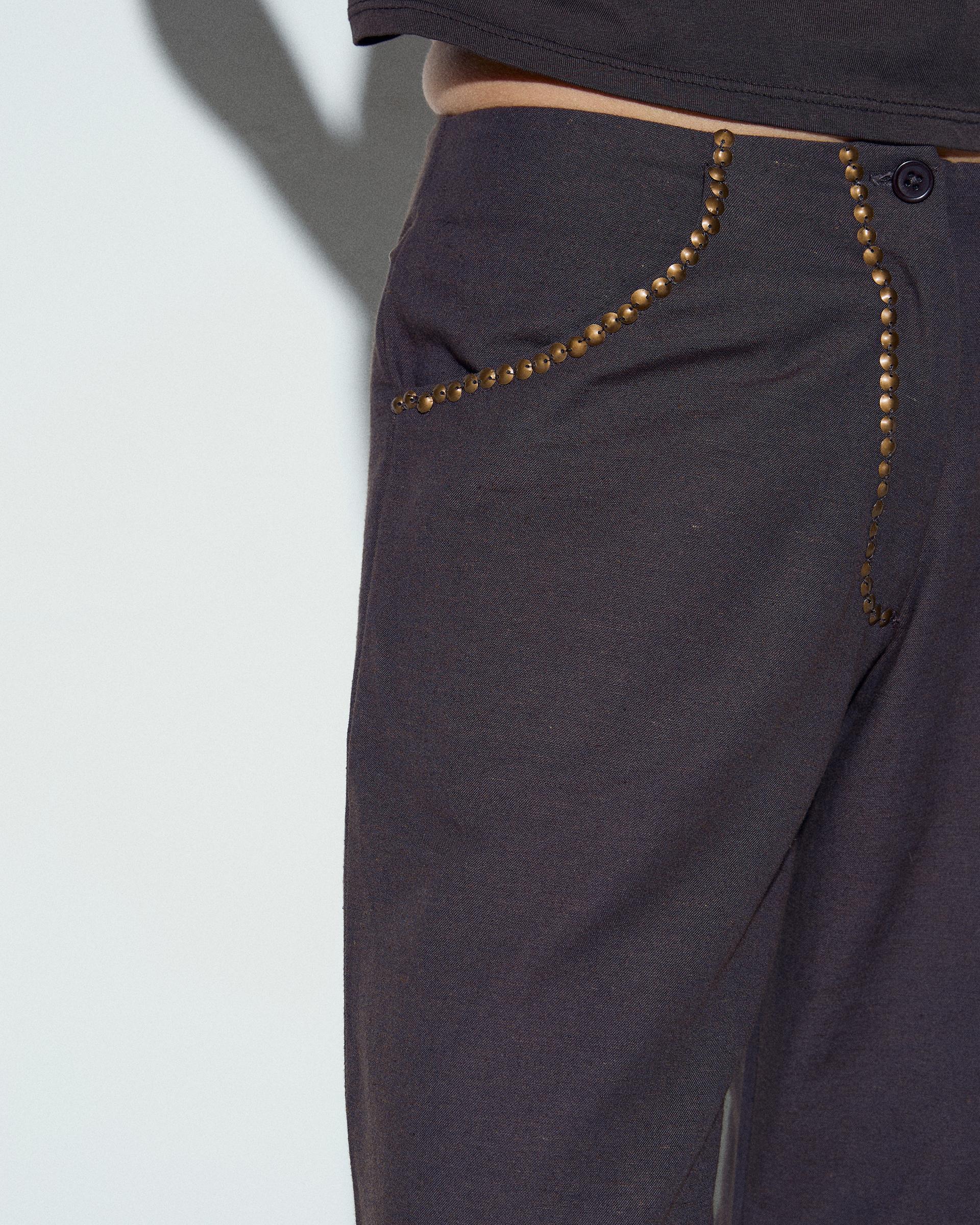 Pantalón Fluido Tachuelas Marrón