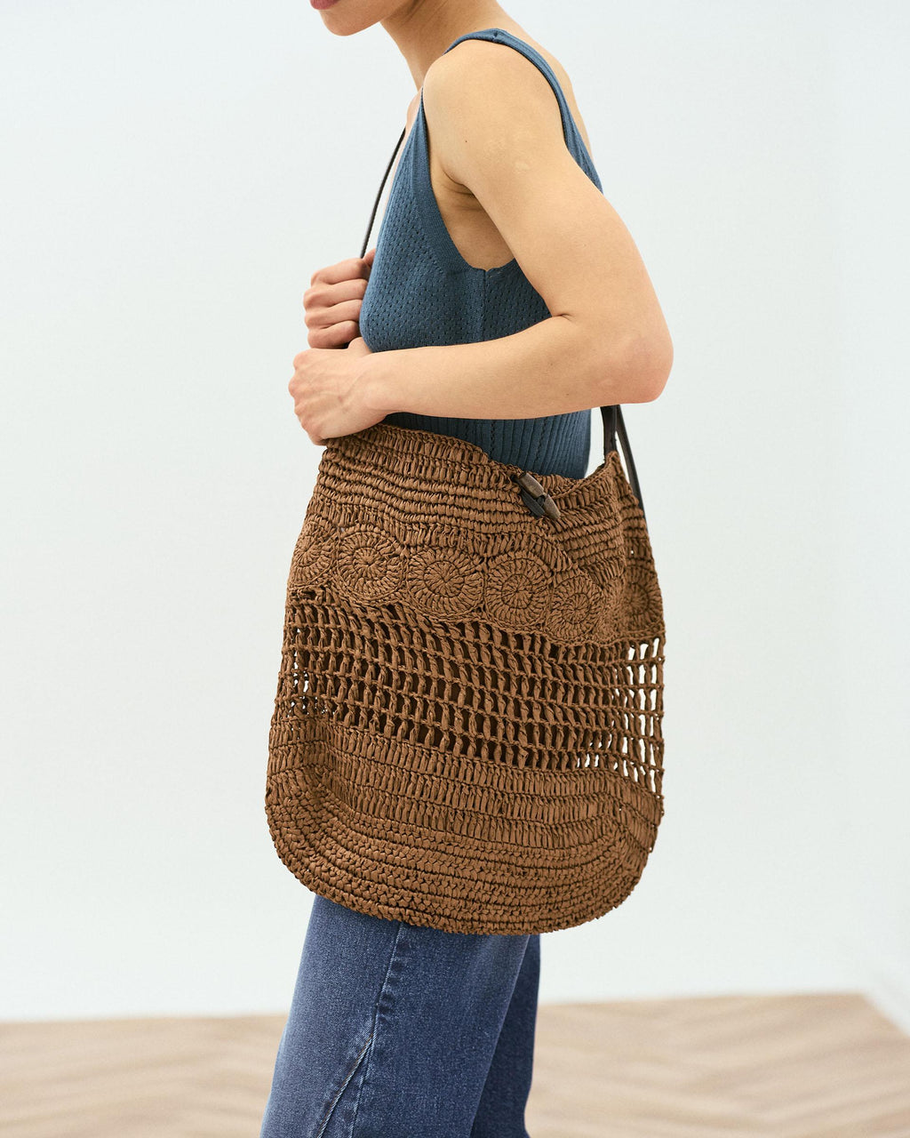 Bolso Hombro Rafia Troquelados Marrón