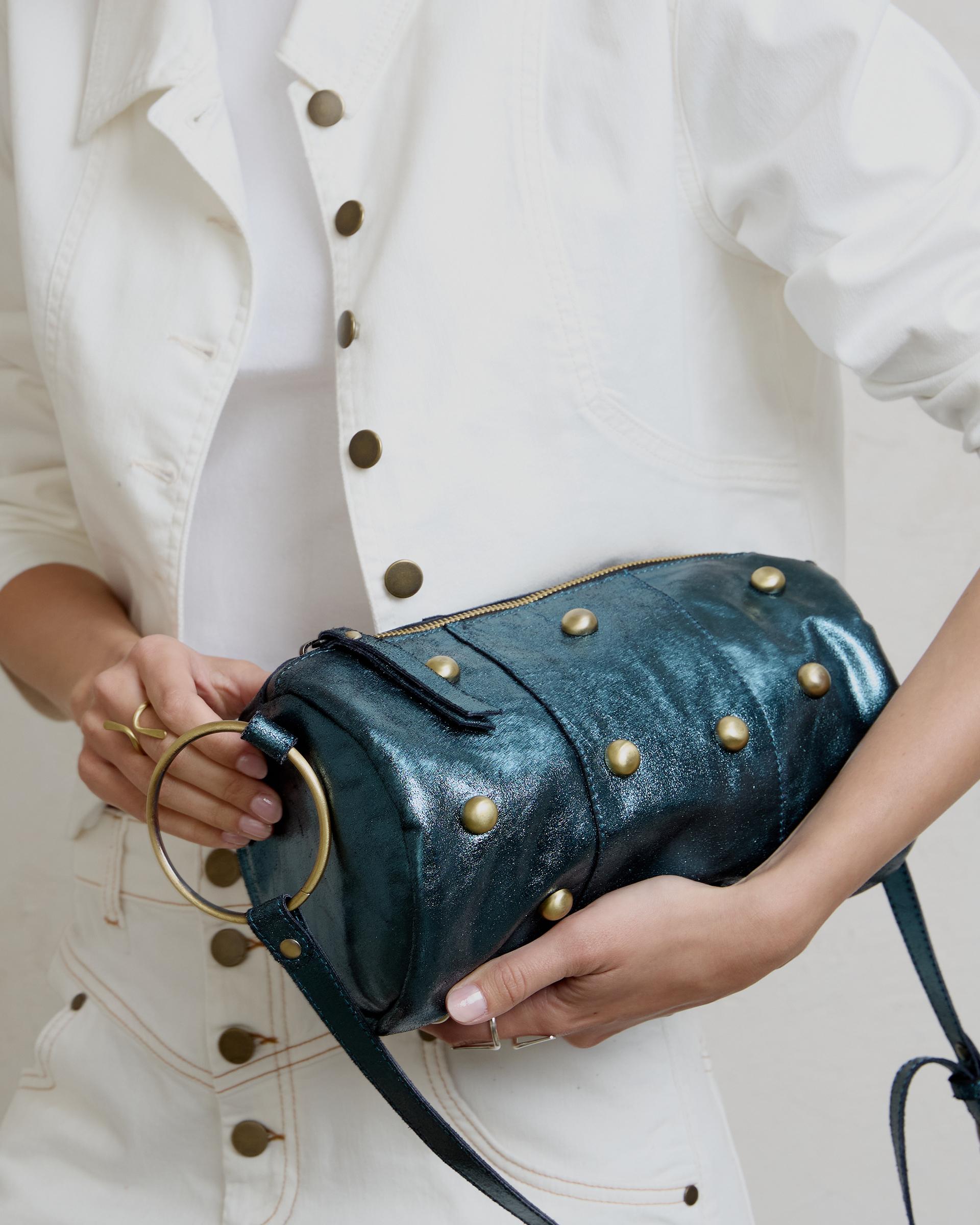 Bolso Tachas Mini Brillo Petróleo
