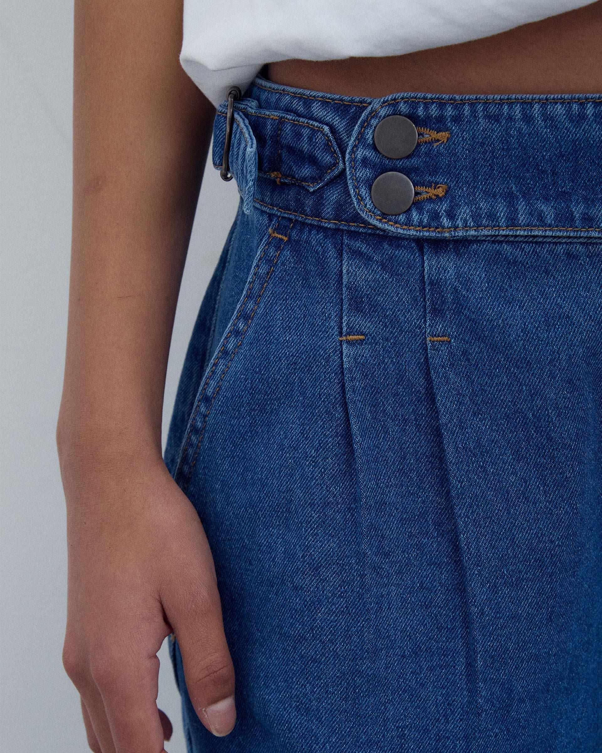 Jeans Pieza Delantera Azul