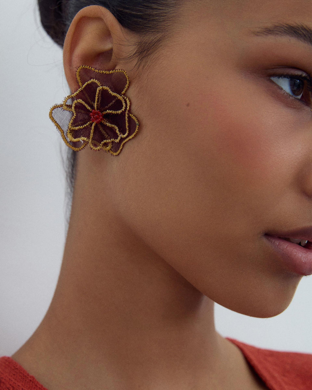 Pendientes Tela Flor Granate
