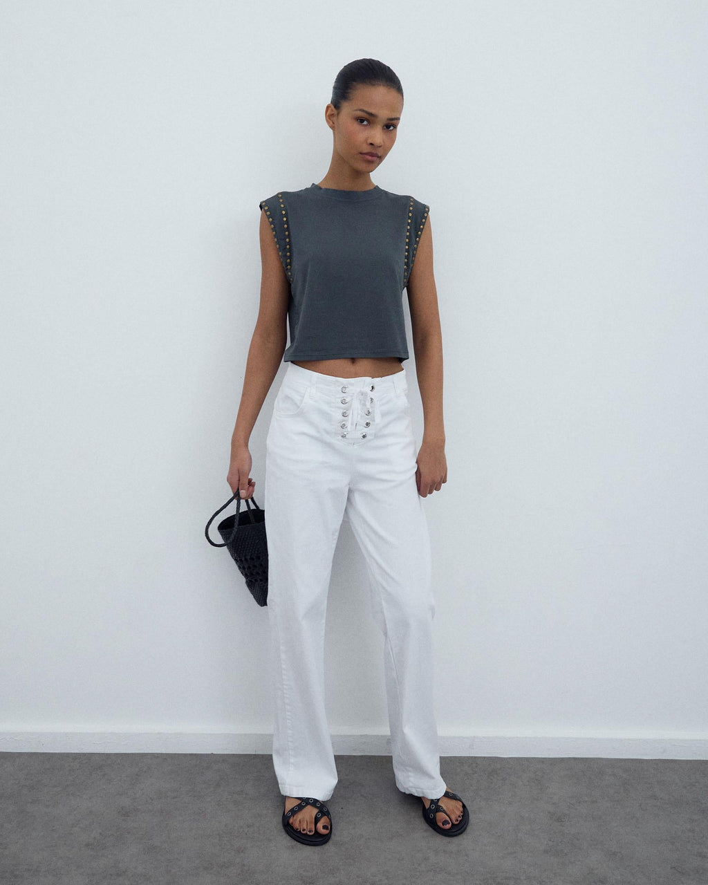 Camiseta Tachuelas Mangas Antracita