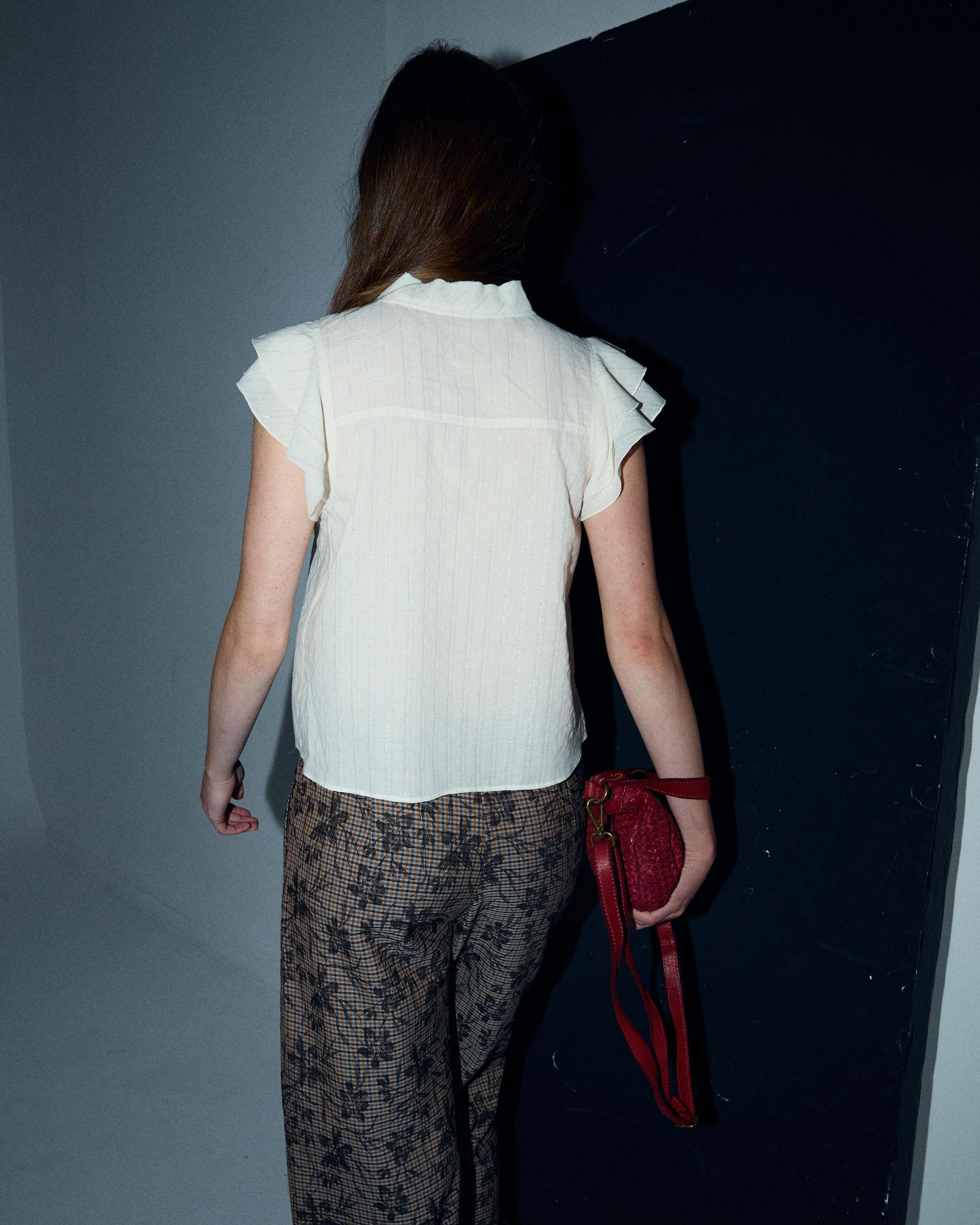 Blusa Sin Mangas Rayas Lurex Blanca