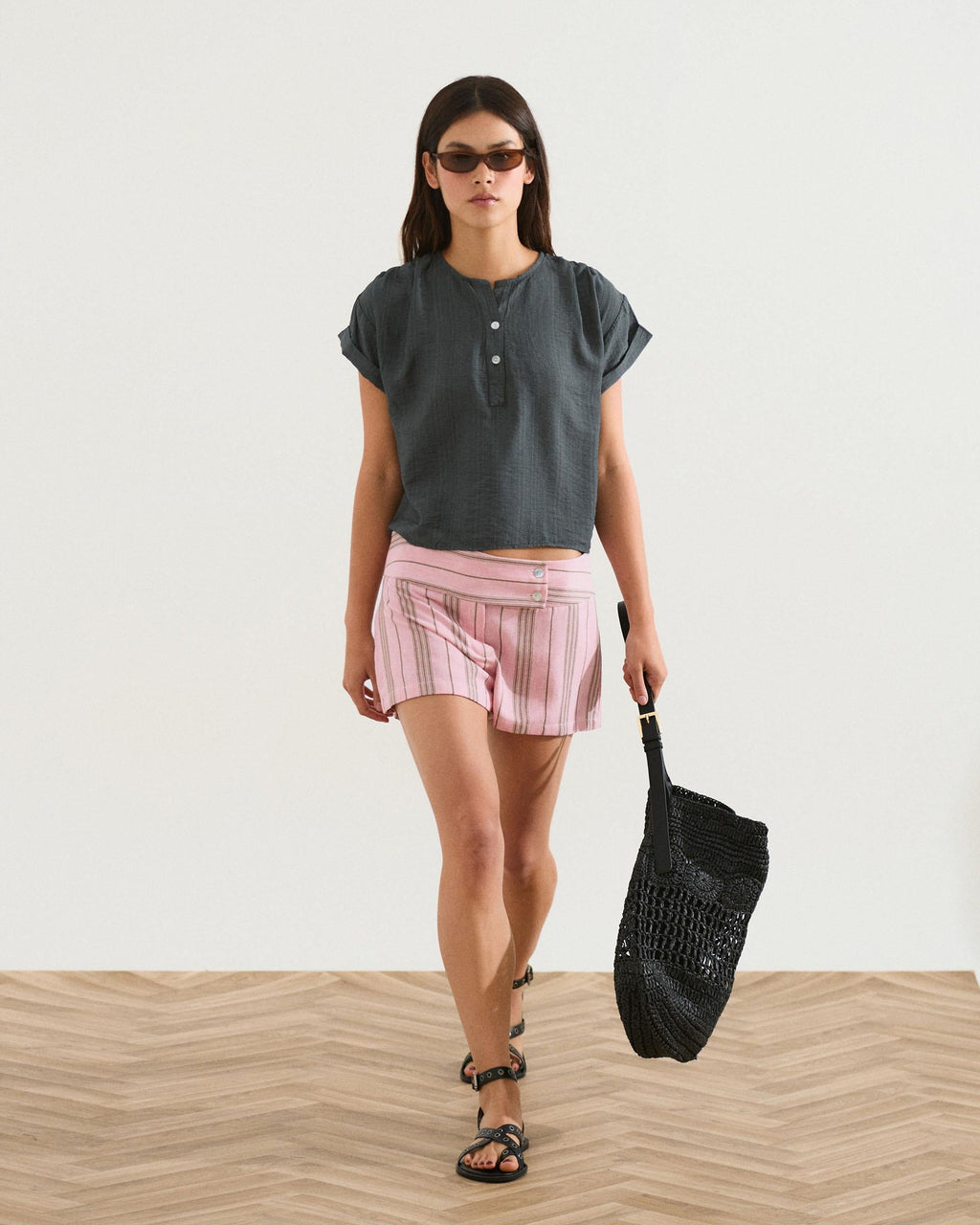 Blusa Fluida Escote Pico Botones Antracita