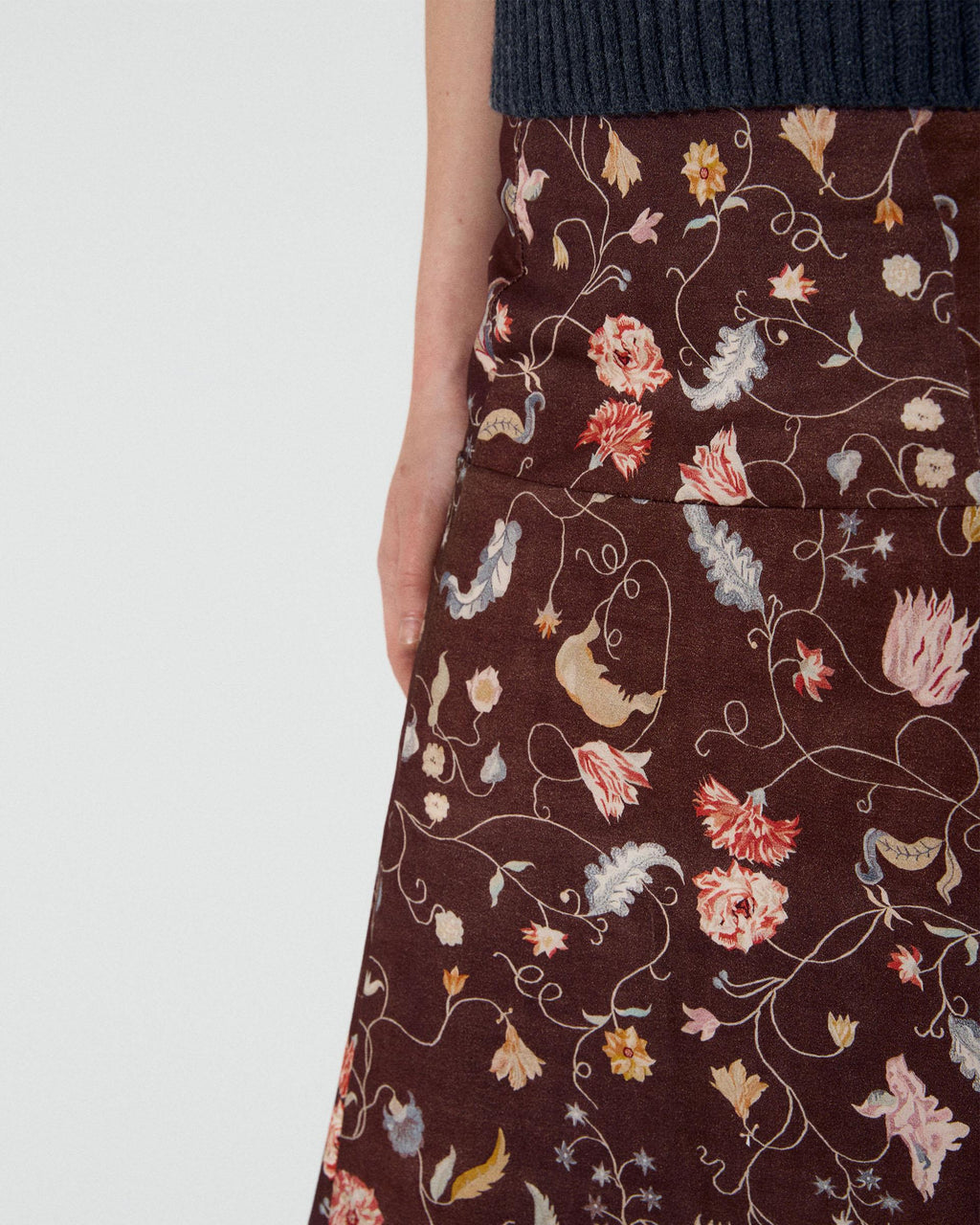 Falda Canesú Estampado Floral Marrón