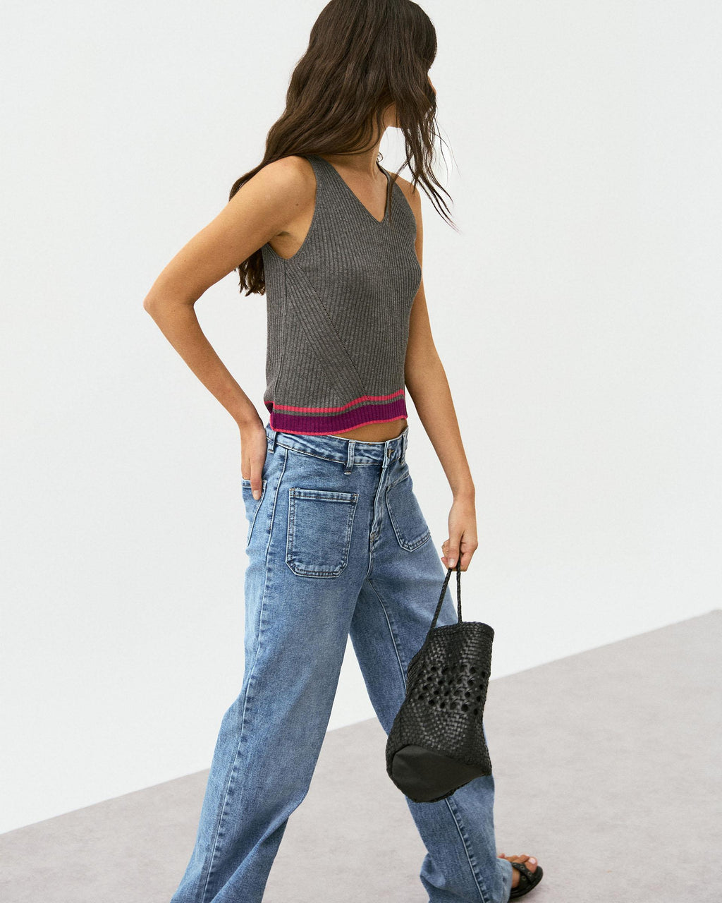 Jeans Straight Bolsillos Plastón Azul