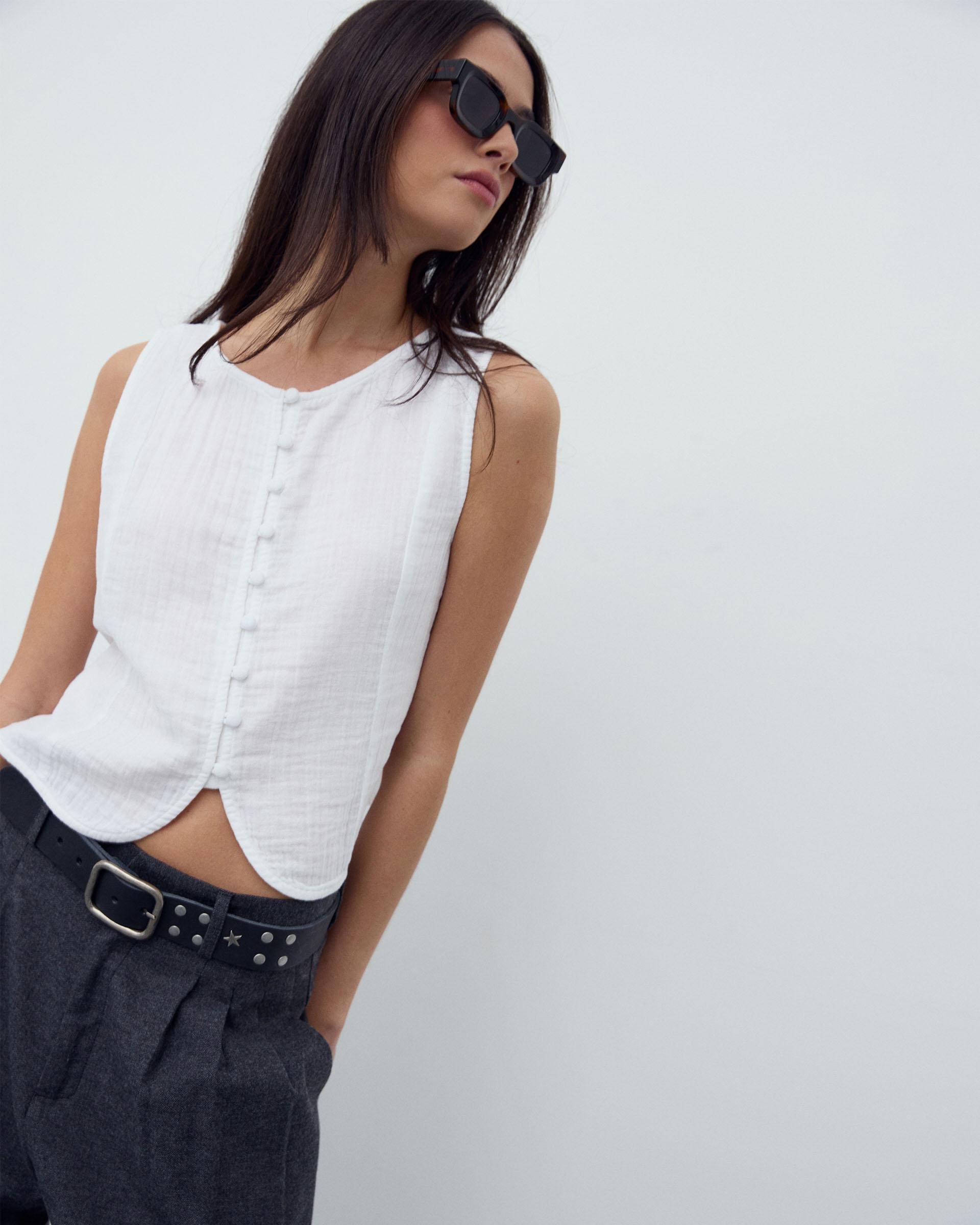 Top Botones Forrados Blanco