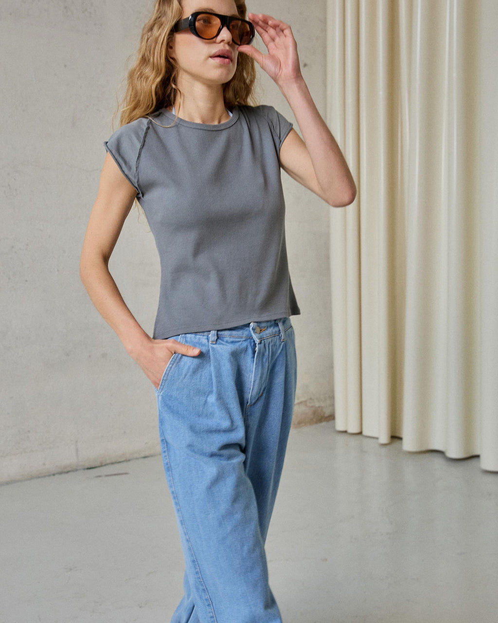 Jeans Bombacho Pinzas Azul