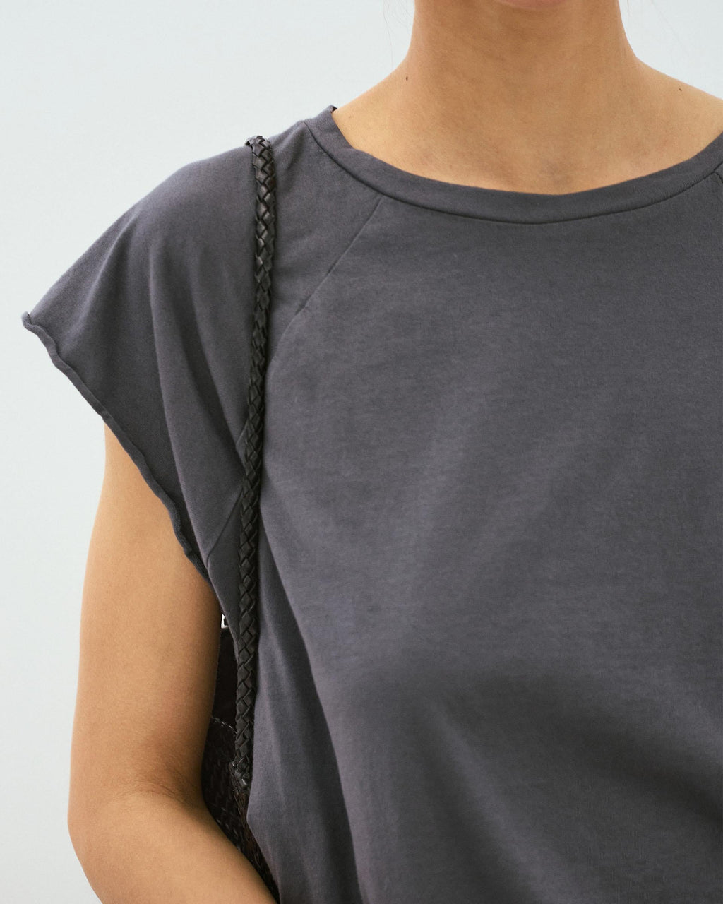 Camiseta Manga Corta Ranglán Antracita