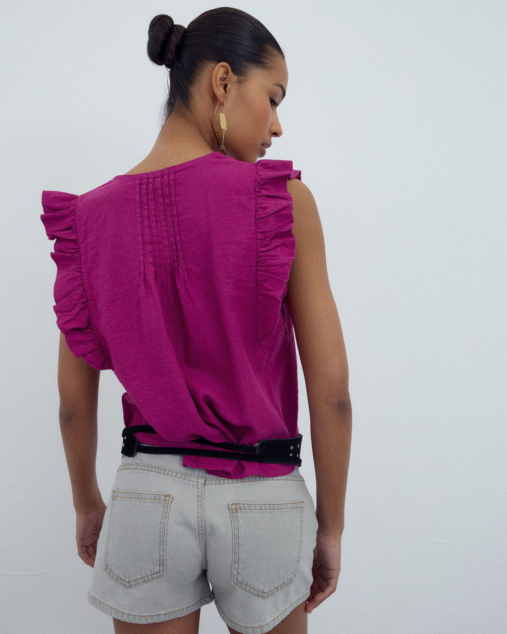 Blusa Sin Mangas Volantes Fucsia