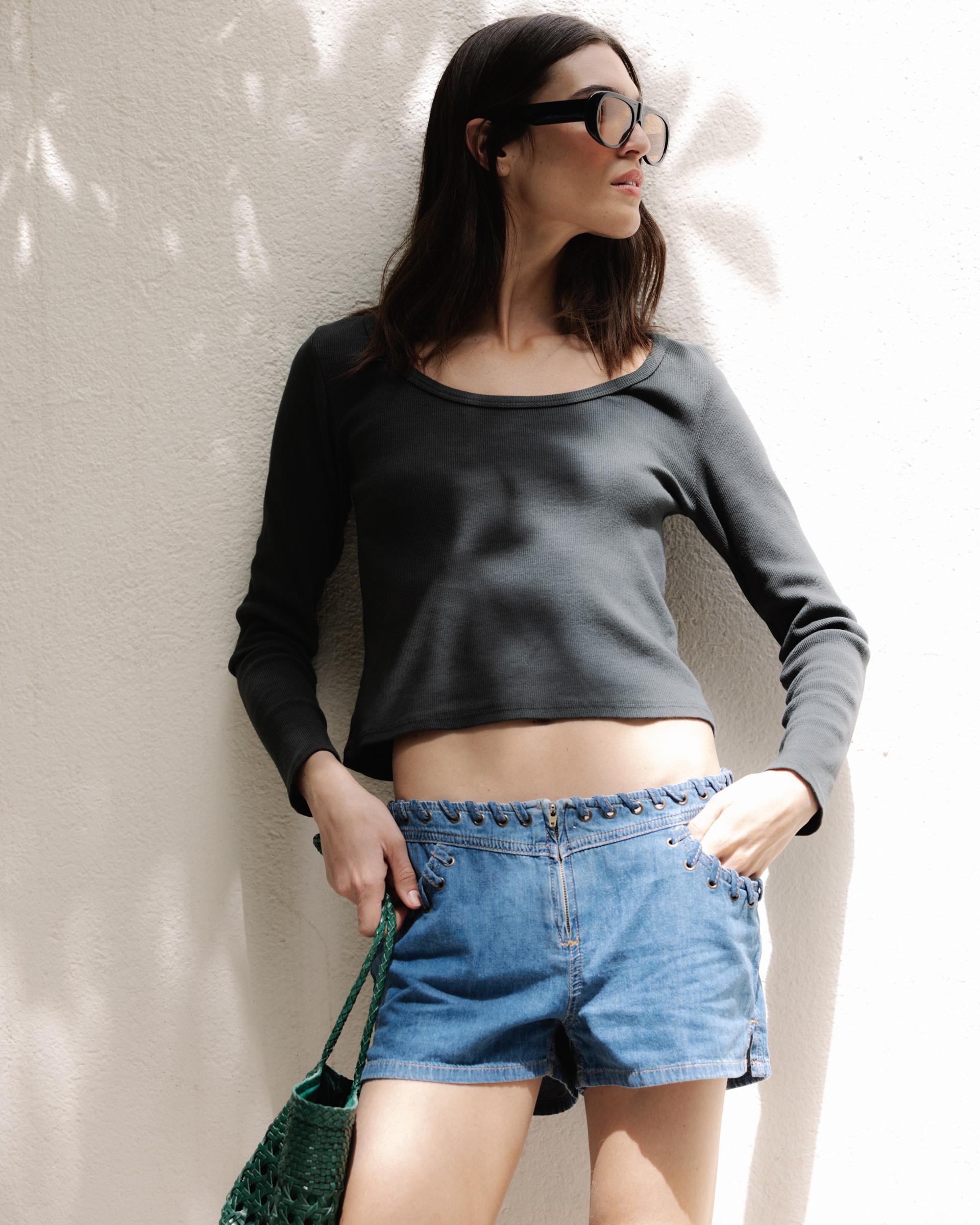 Camiseta Rib Escote Redondo Antracita
