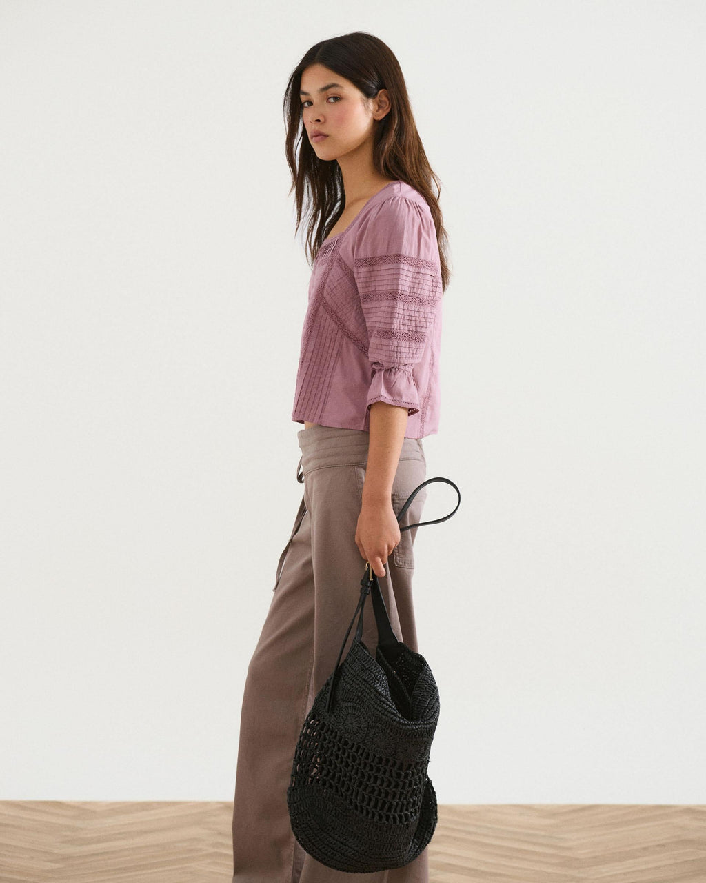 Blusa Escote Cuadrado Puntillas Rosa