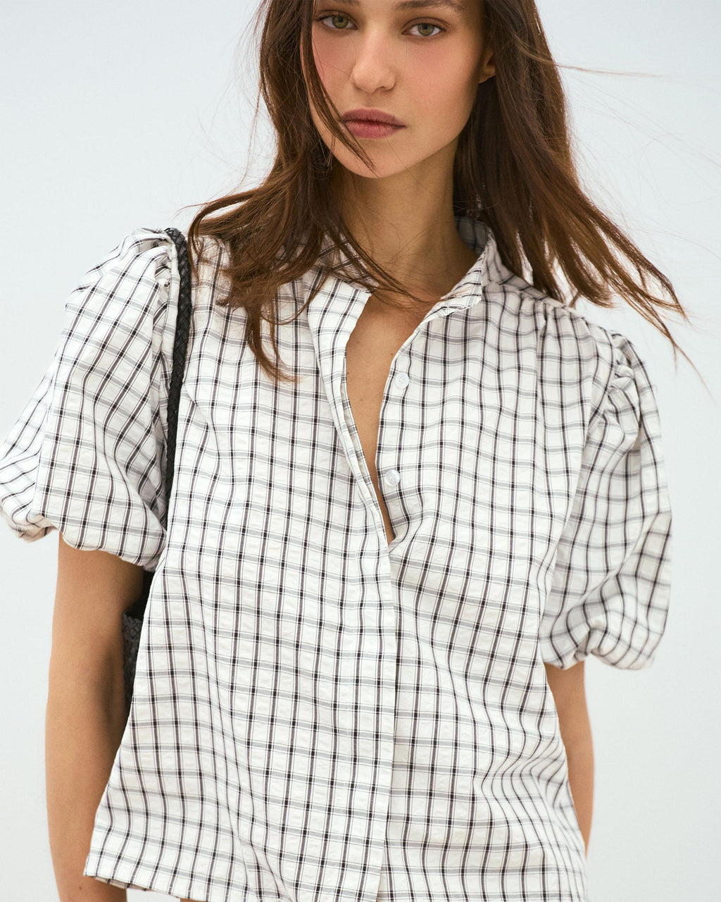 Blusa Manga Abullonada Cuadros Blanca