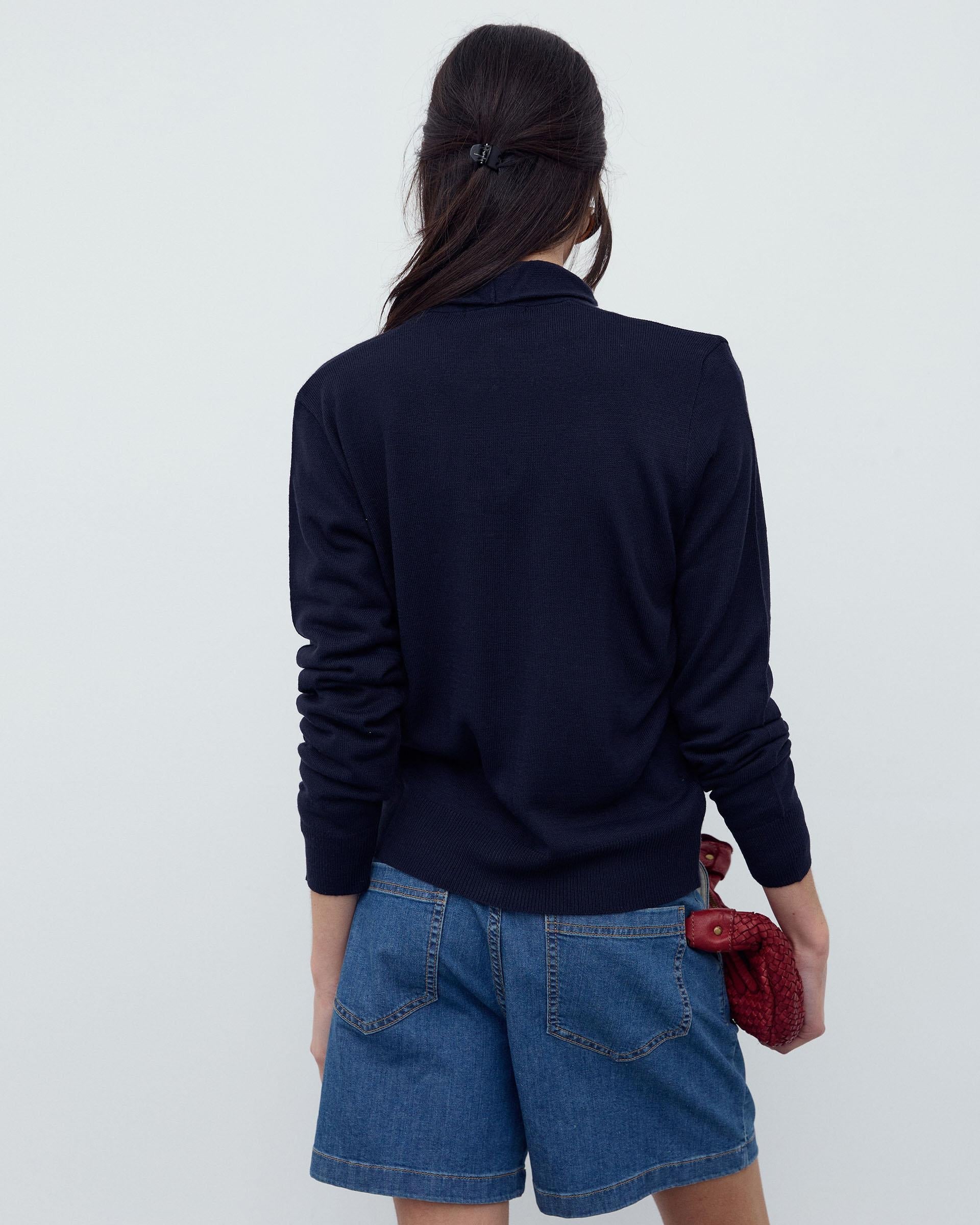 Chaqueta Punto Cuello Subido Pico Azul Marino