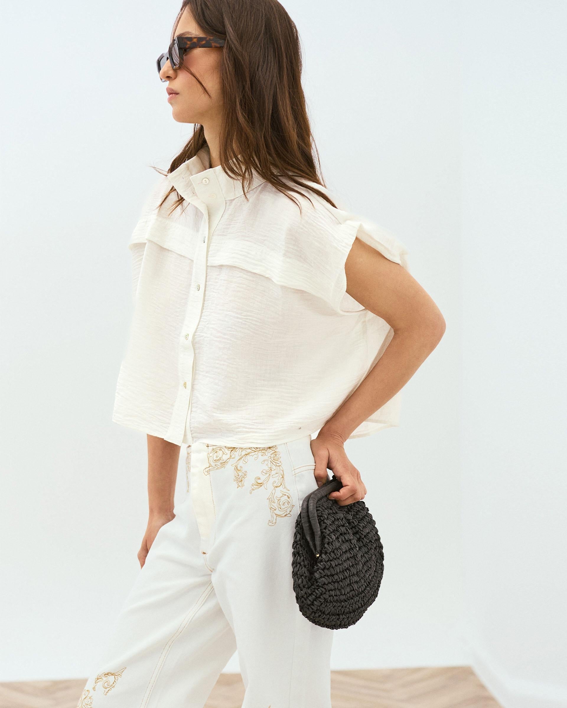 Blusa Sin Mangas Hombreras Blanca