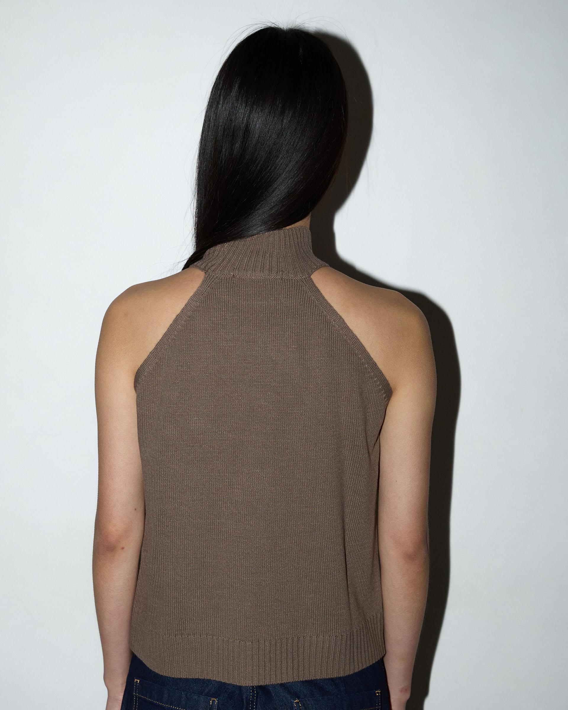 Top Halter Punto Taupe