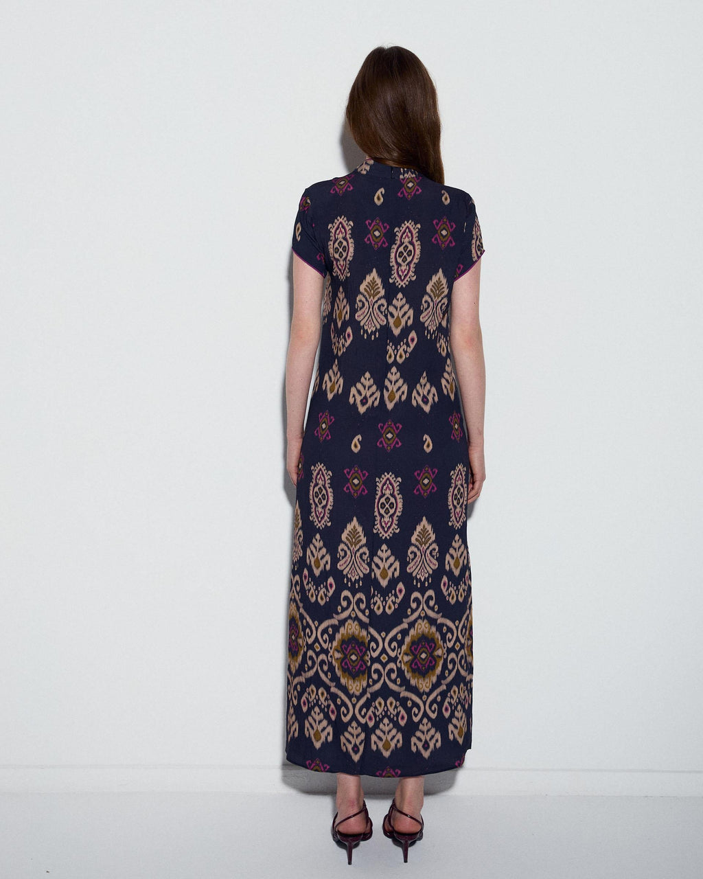 Vestido Lazadas Estampado Étnico Azul Oscuro