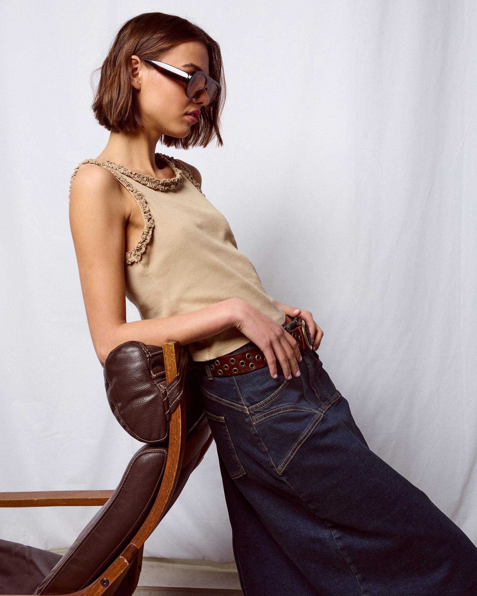 Falda Denim Costuras Azul Oscuro