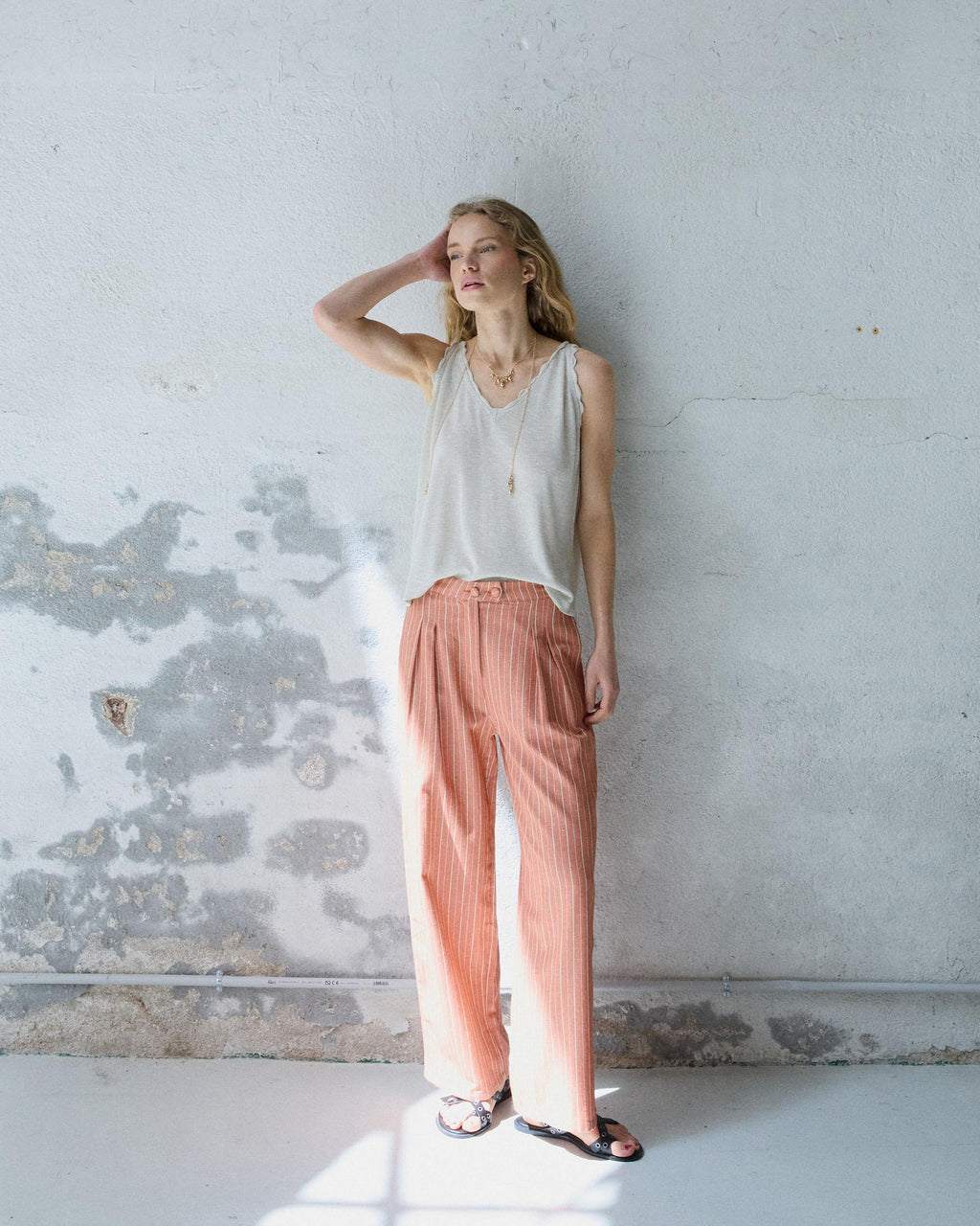 Pantalón Wide Leg Pinzas Rayas Naranja