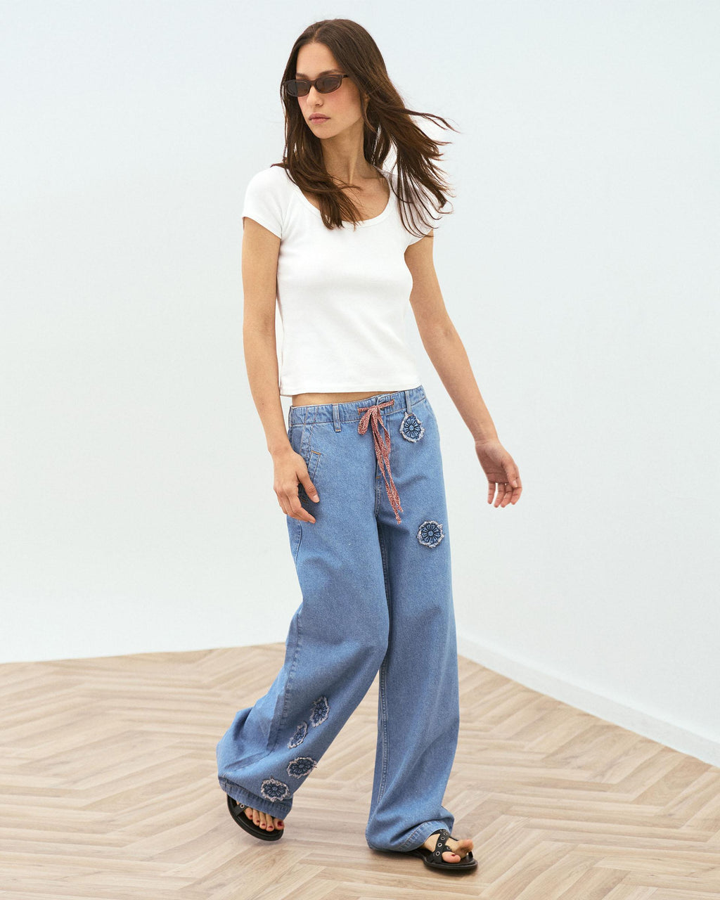 Jeans Parches Florales Azul