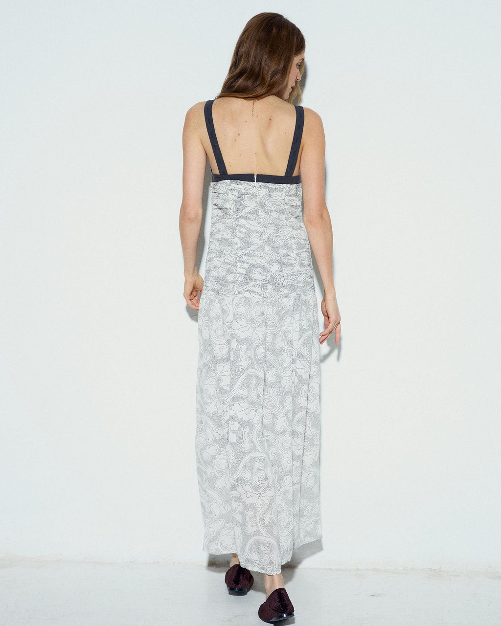 Vestido Fruncidos Estampado Floral Blanco