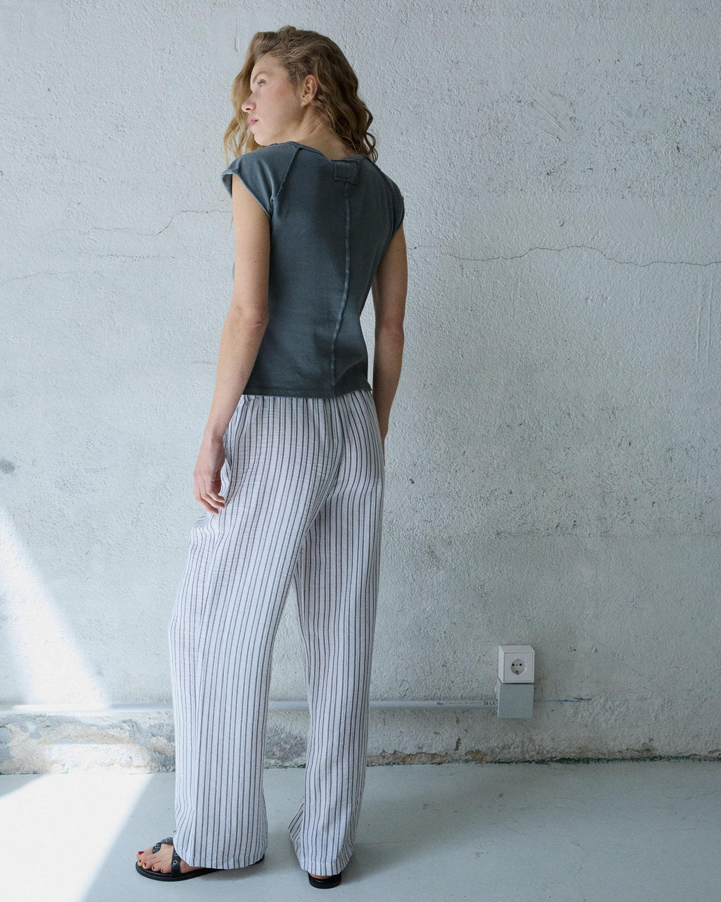 Pantalón Fluido Rayas Cinturilla Lazada Blanco