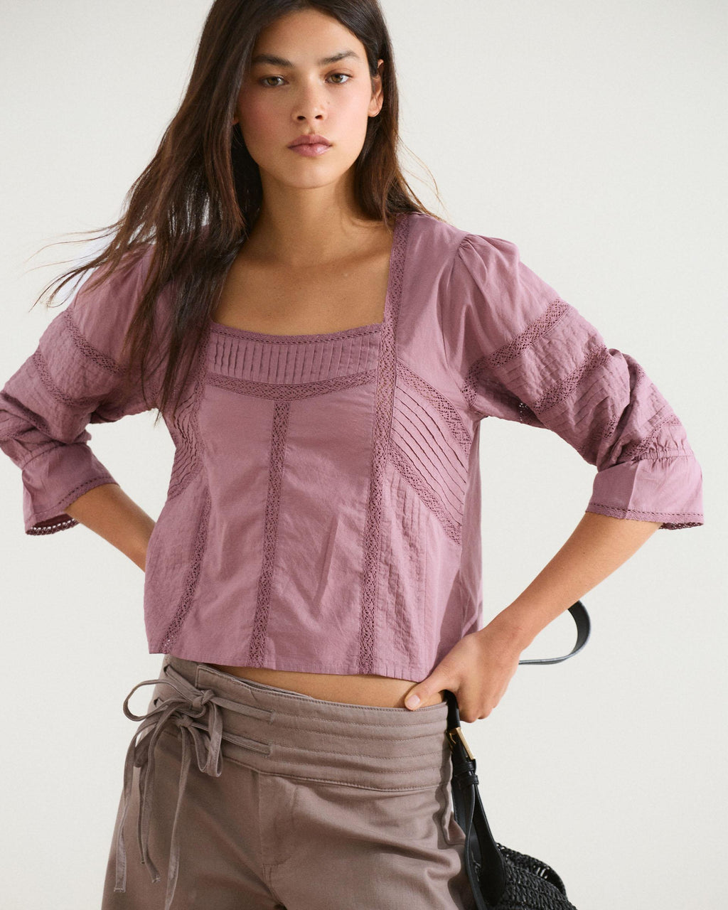 Blusa Escote Cuadrado Puntillas Rosa