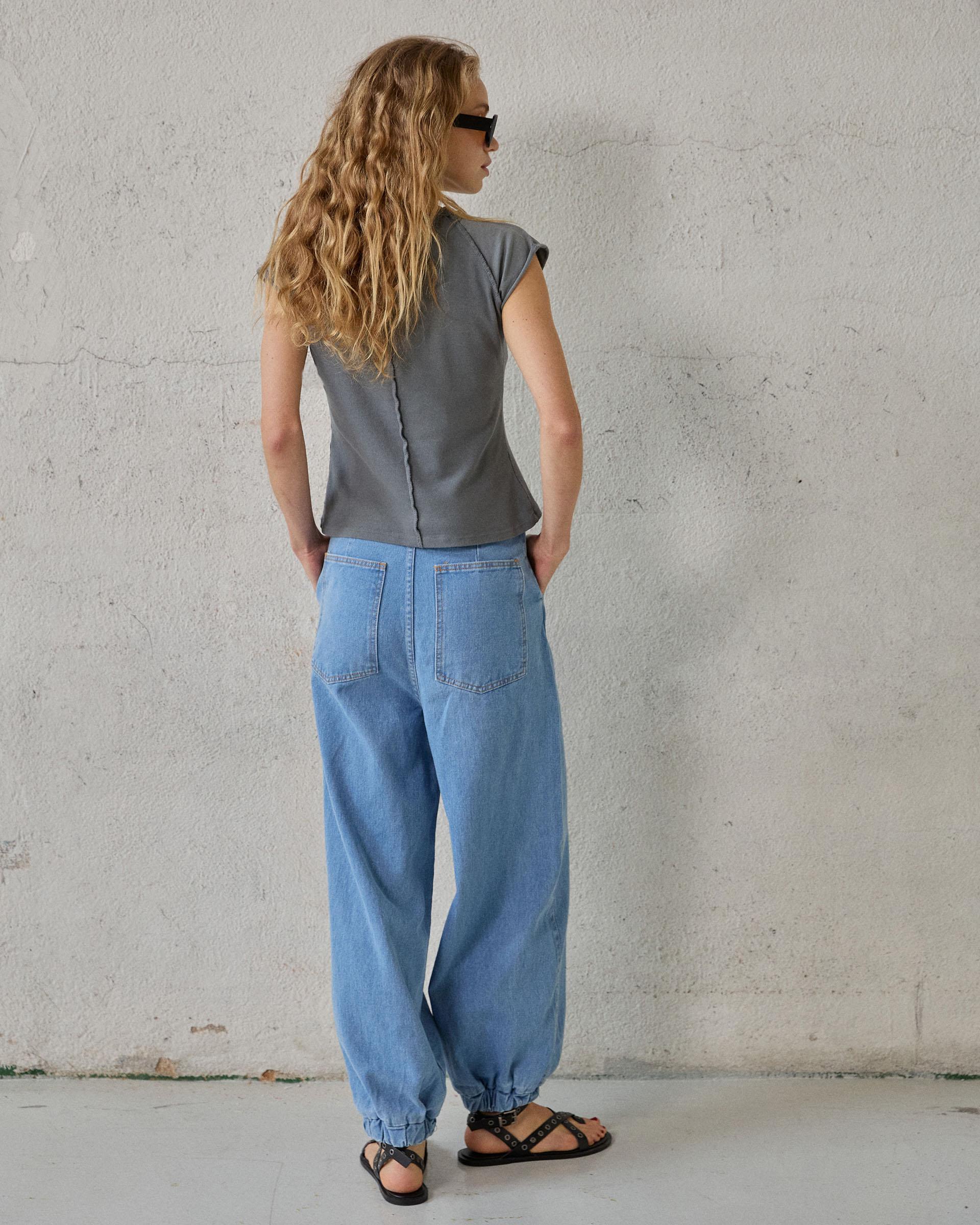 Jeans Bombacho Pinzas Azul
