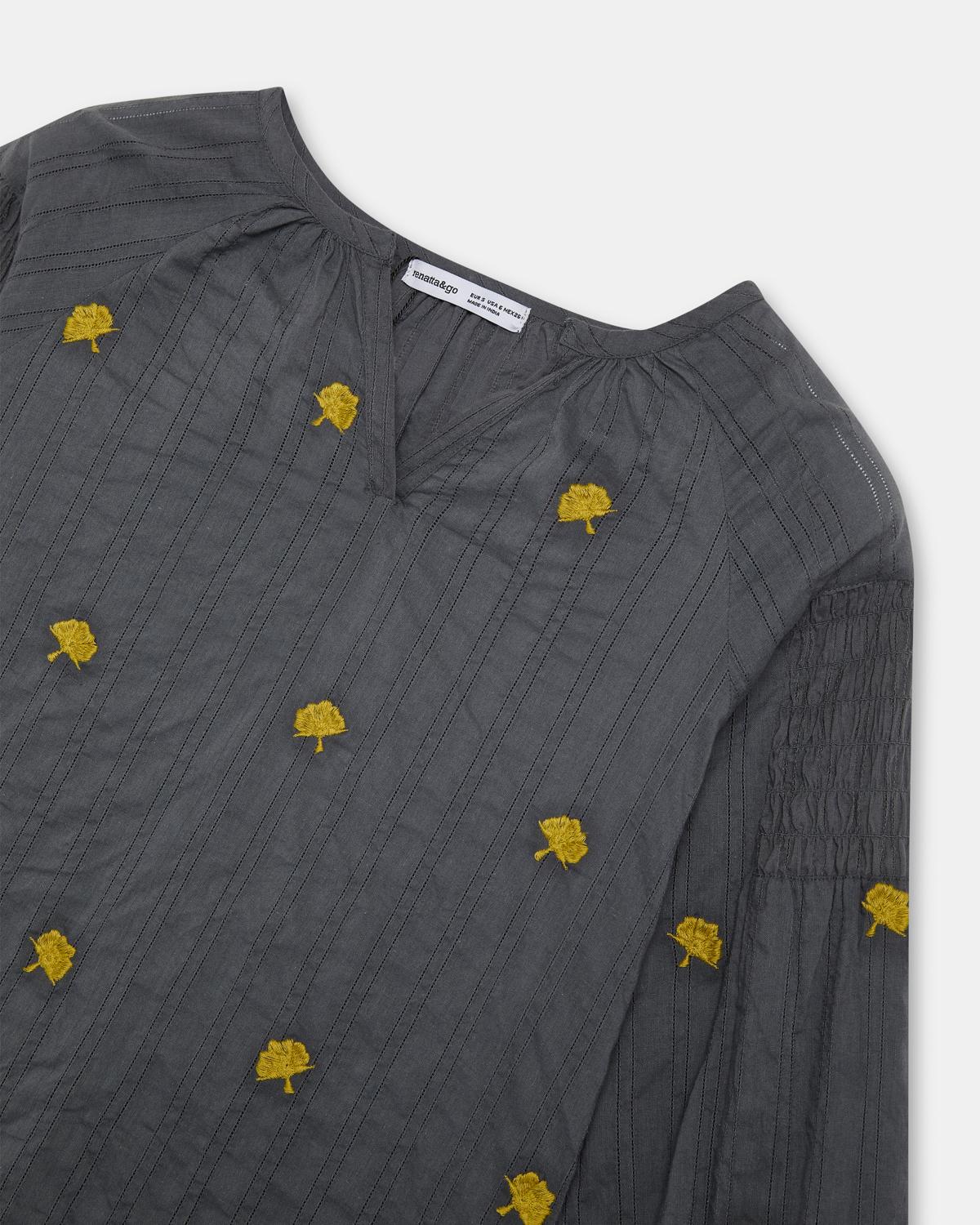 Blusa Tejido Rayas Bordados Hojas Antracita