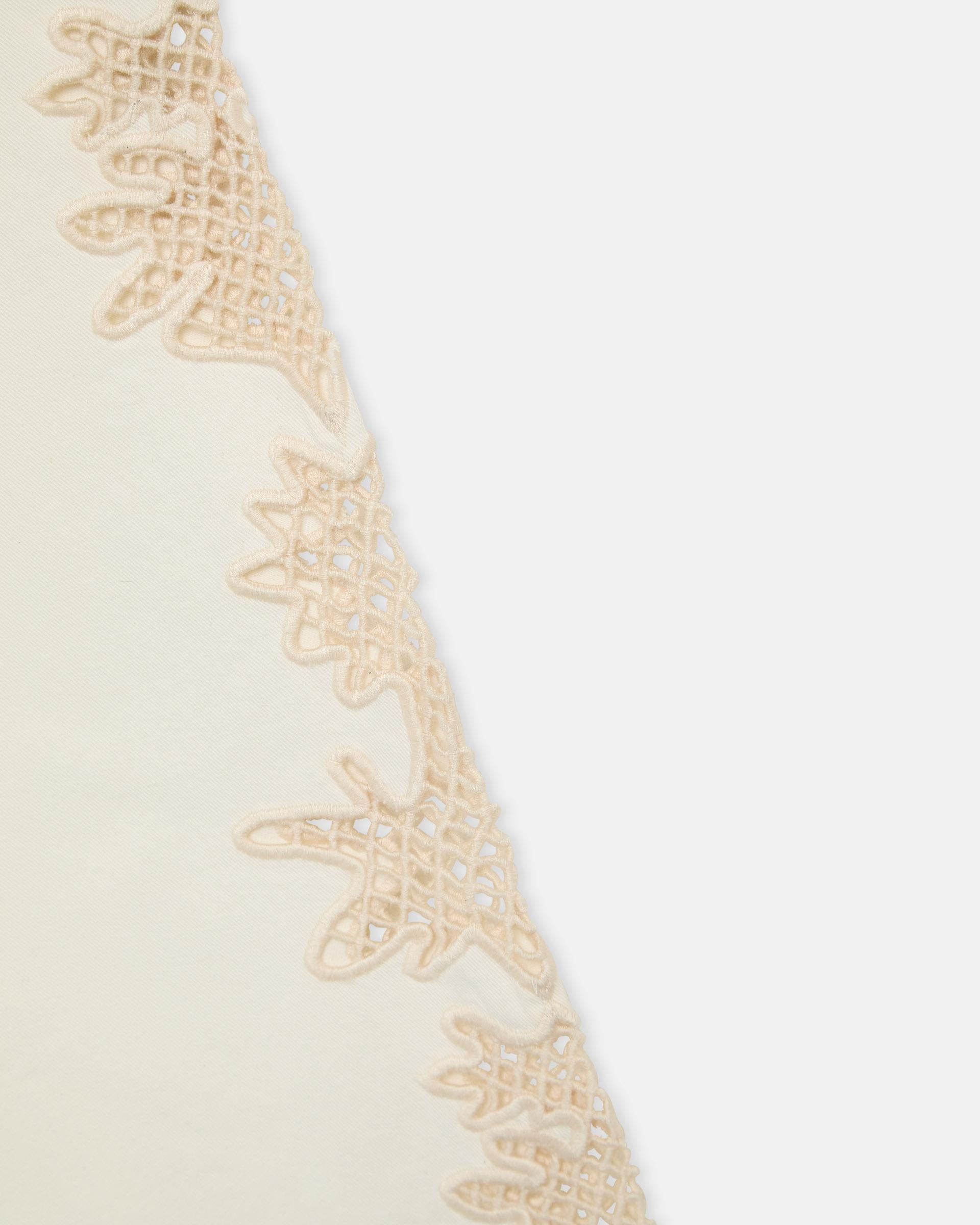 Jeans Detalle Crochet Blanco