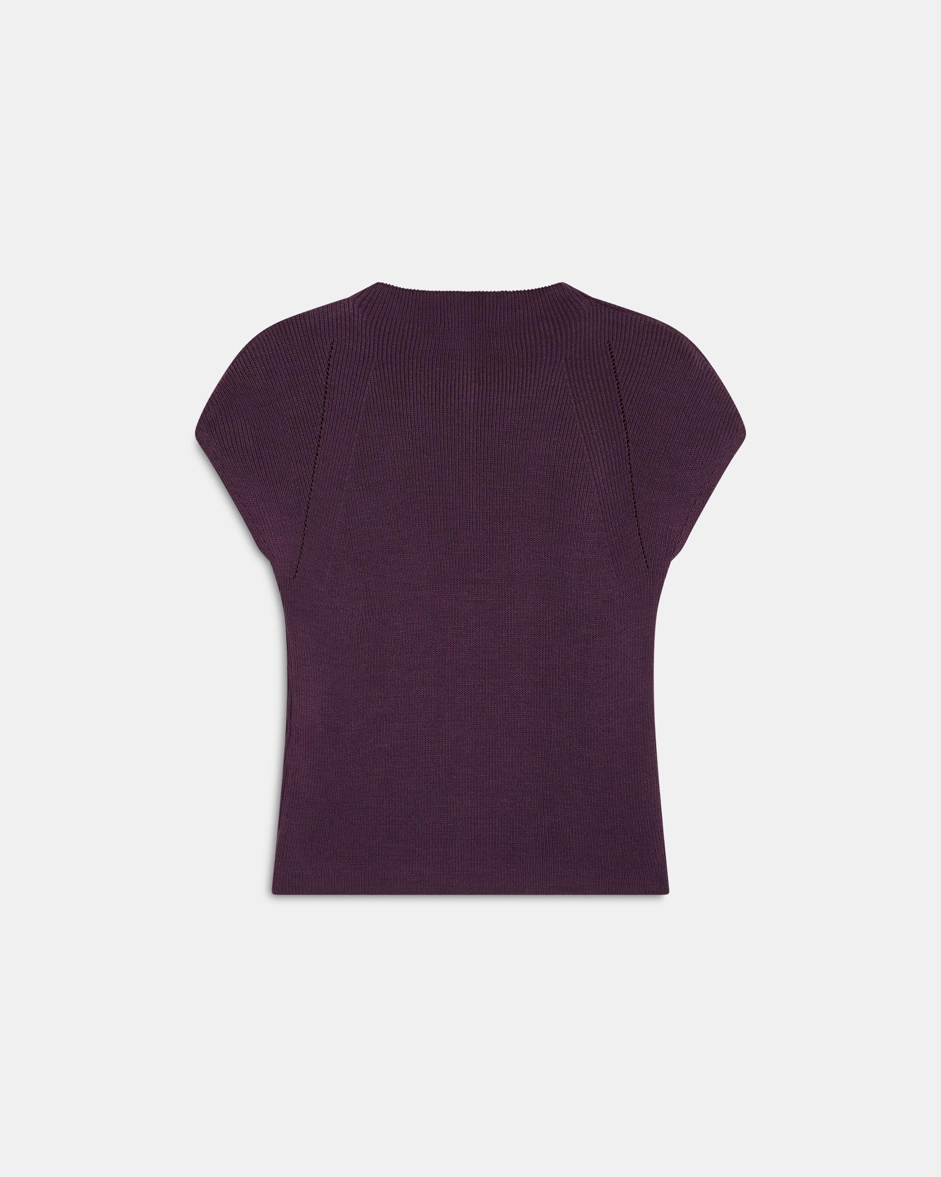 Top Botones Cuello Alto Morado