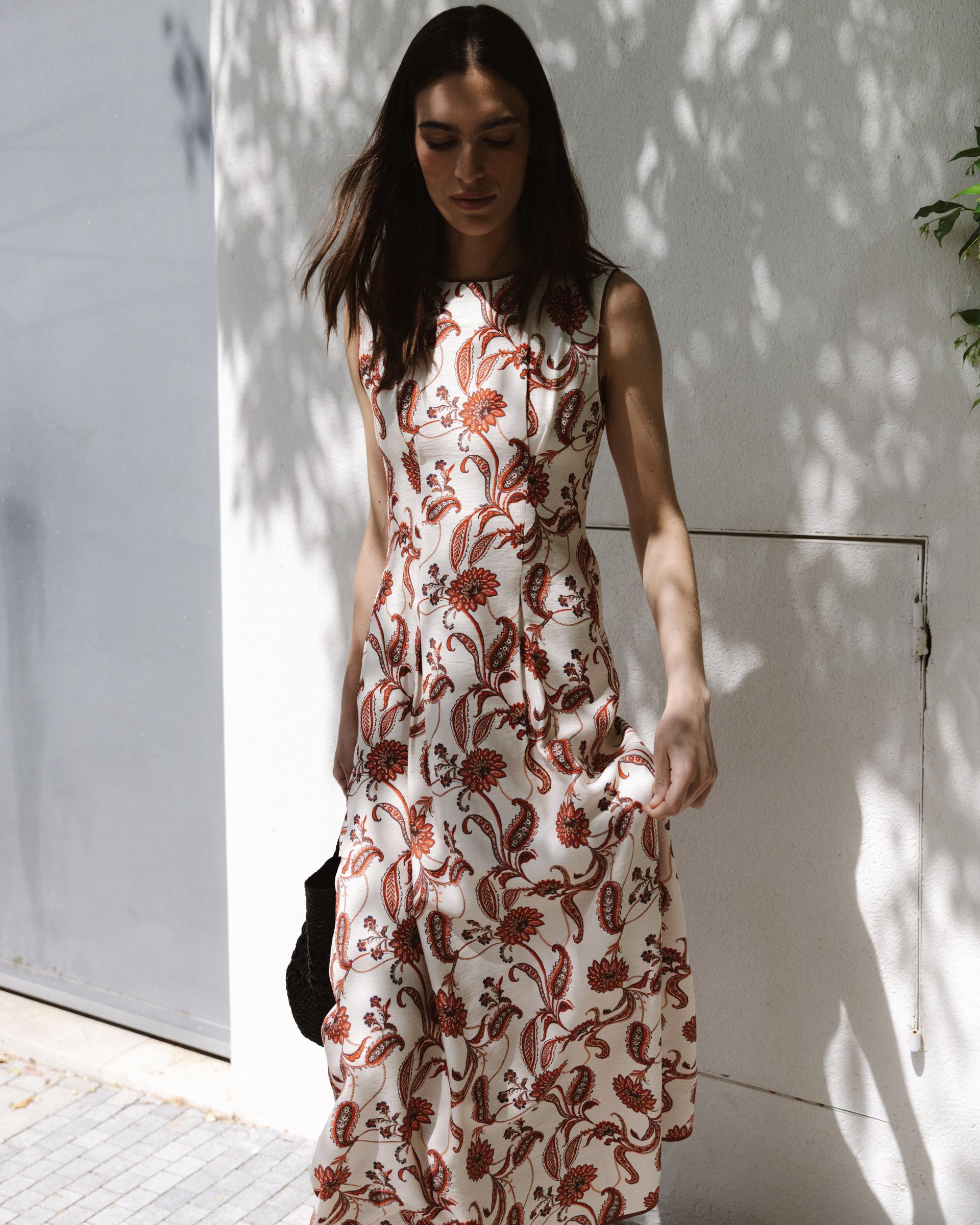 Vestido Sin Mangas Estampado Floral Crudo