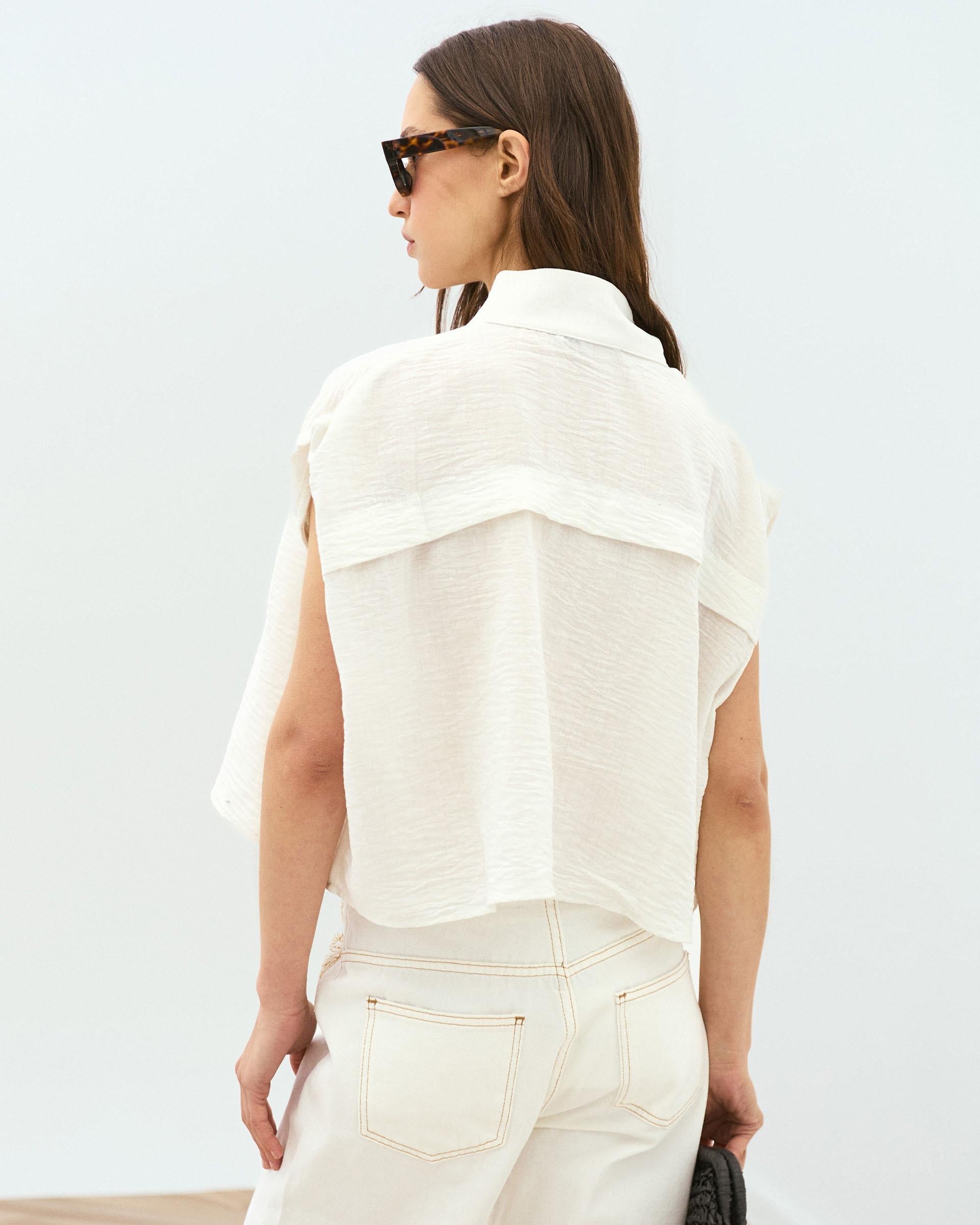Blusa Sin Mangas Hombreras Blanca