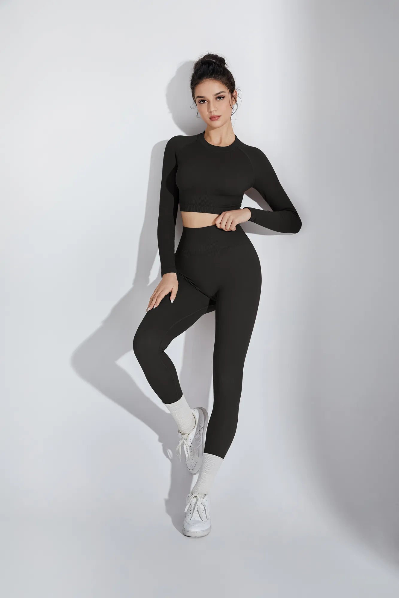 Seamless Crop Top Workout Set - Long Sleeve