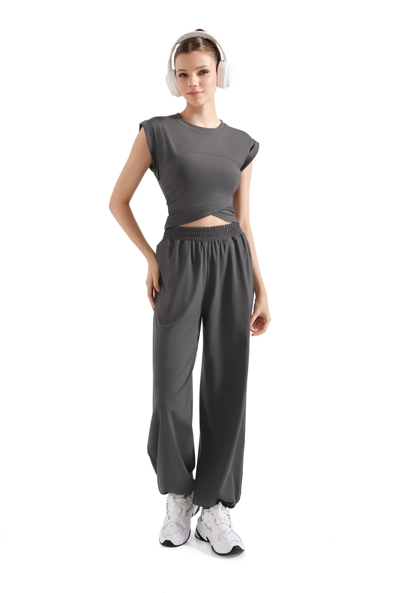 Sleeveless Crop Top Workout Set