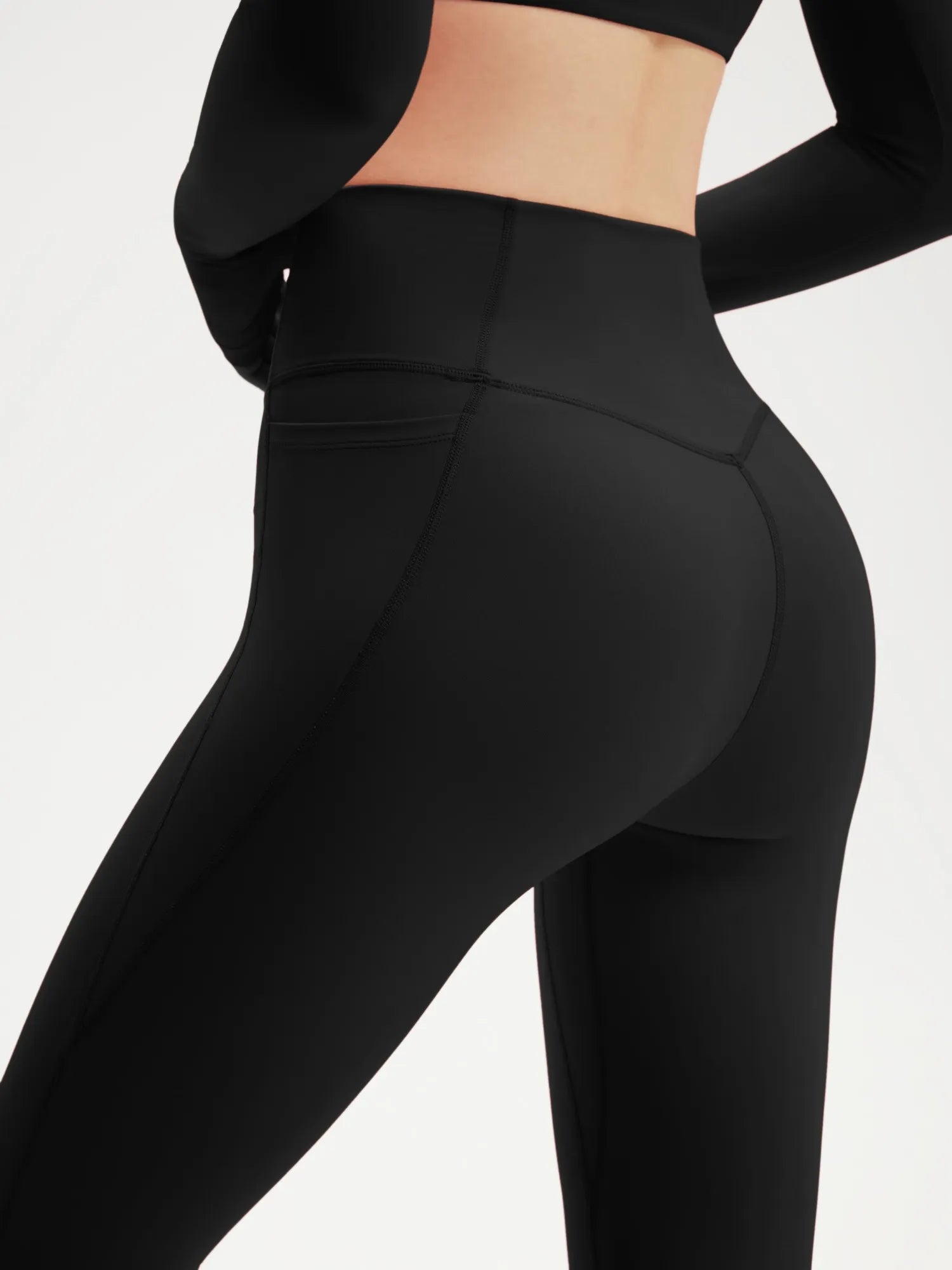 Twist V Crop Top Workout Set