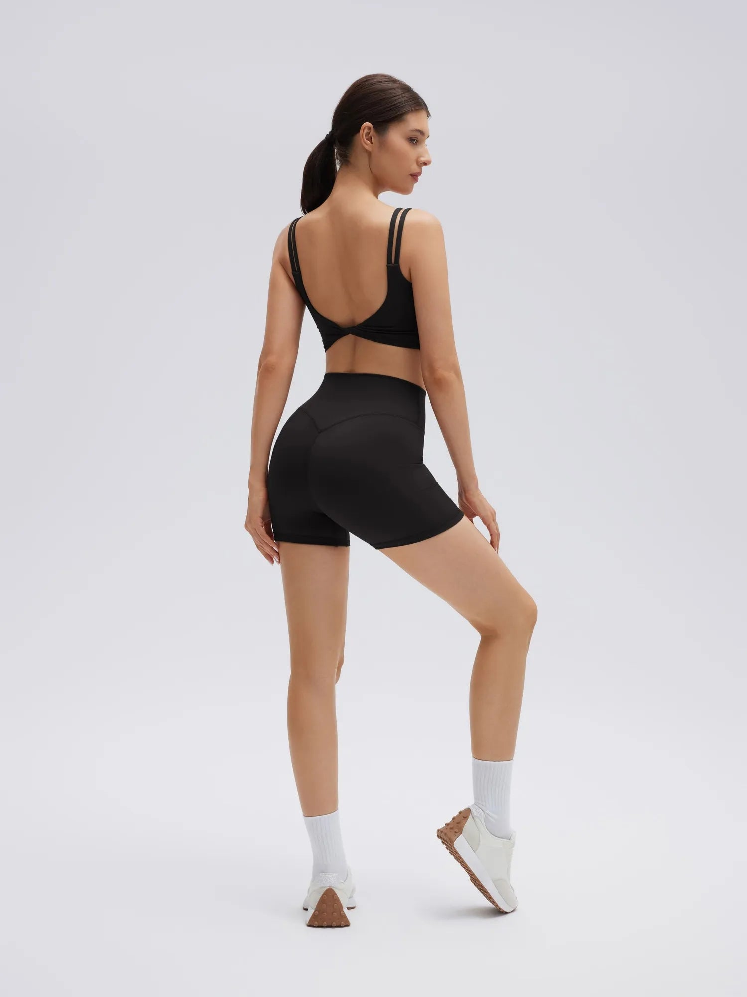 Twist Back Cami Workout Set