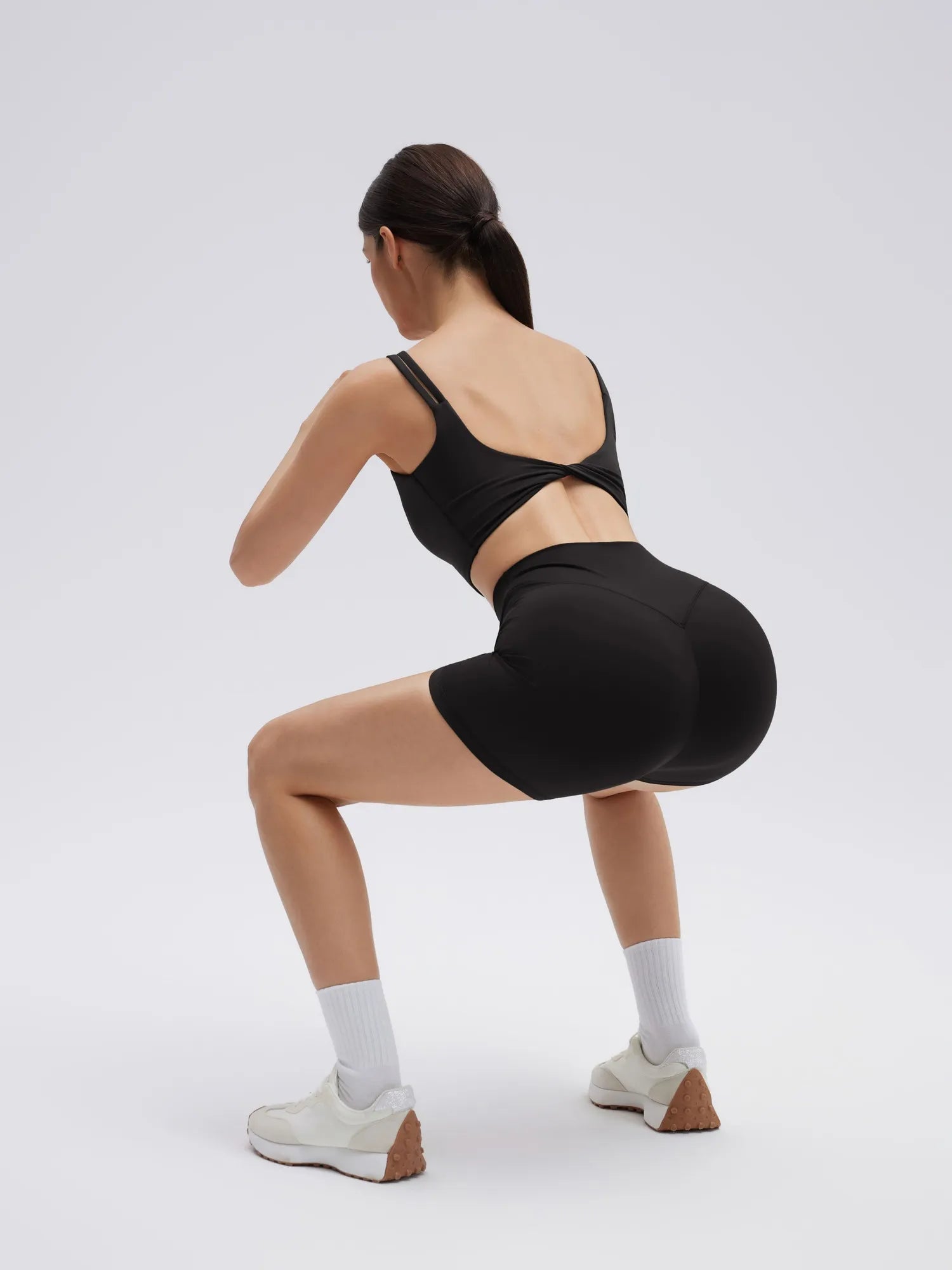 Twist Back Cami Workout Set