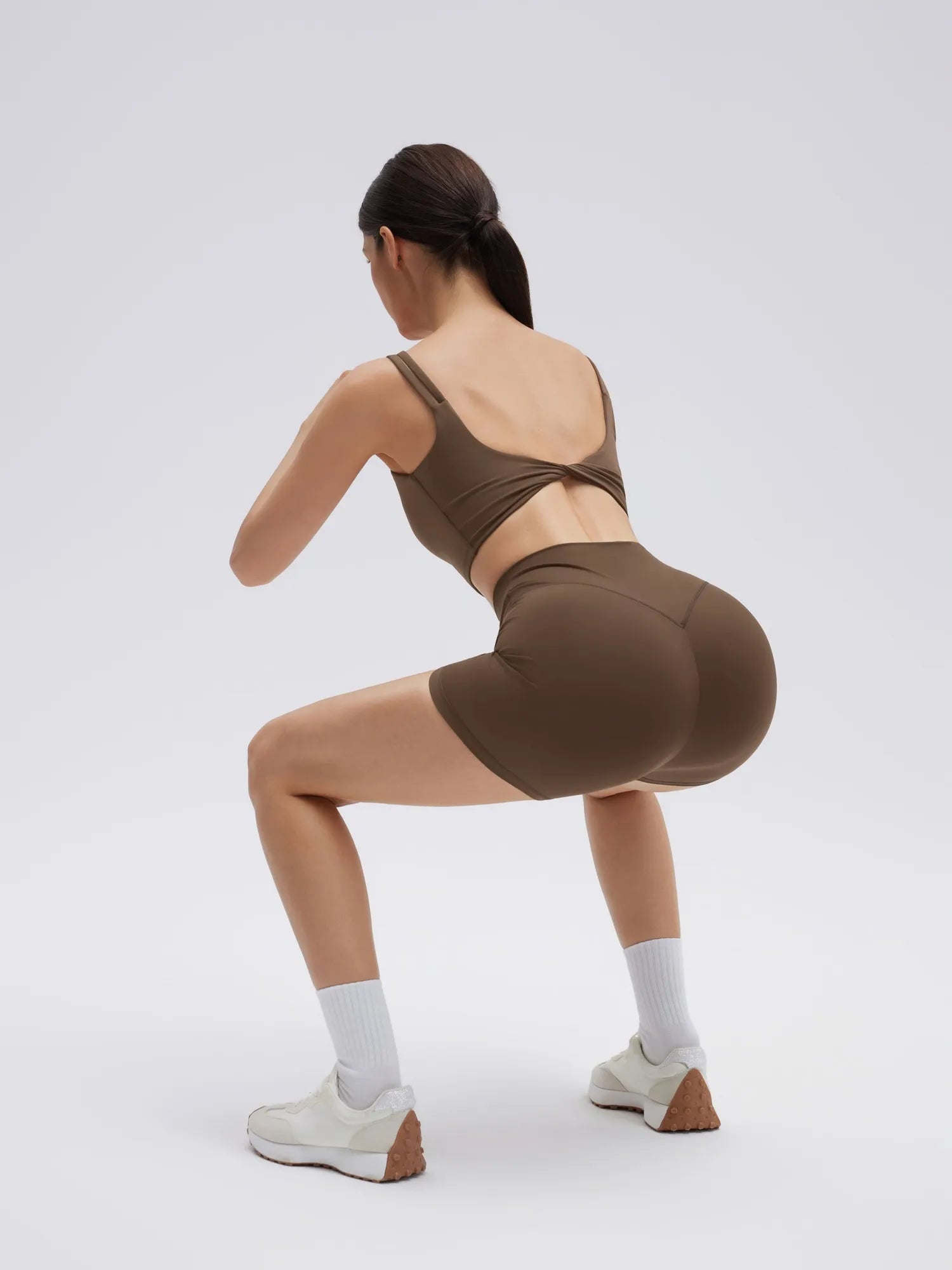 Twist Back Cami Workout Set
