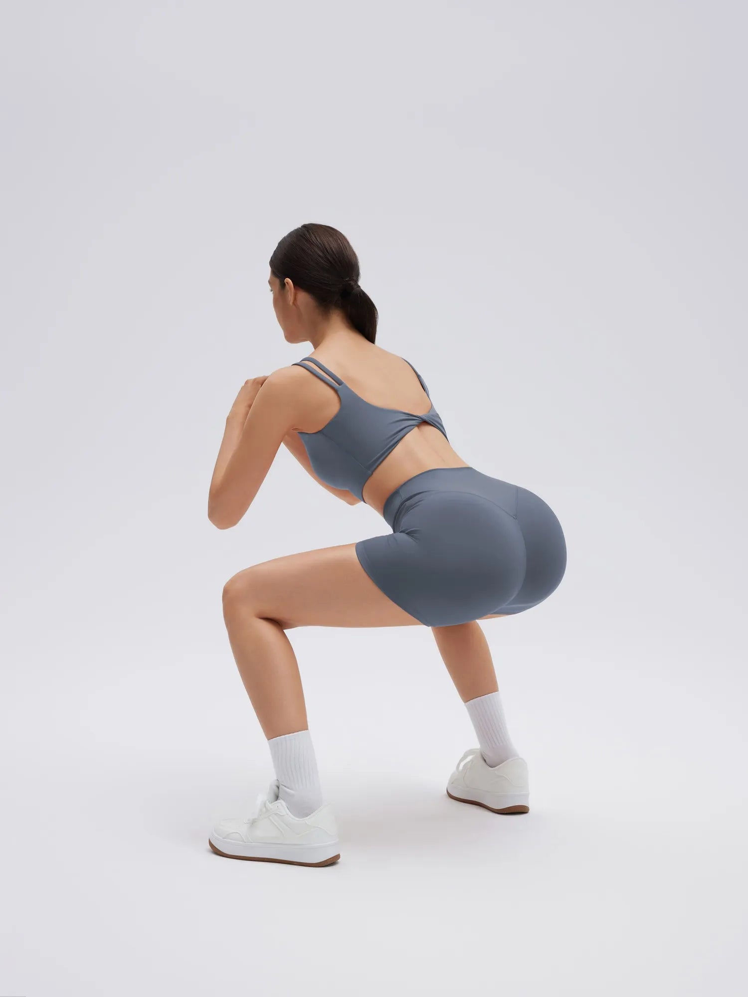 Twist Back Cami Workout Set
