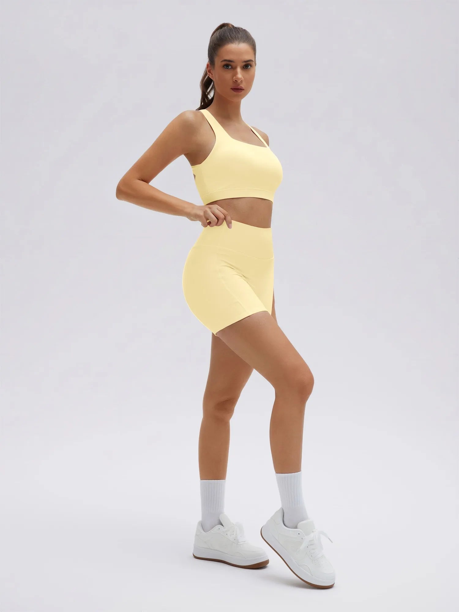Backless Bra Yoga Crop Workout Set
