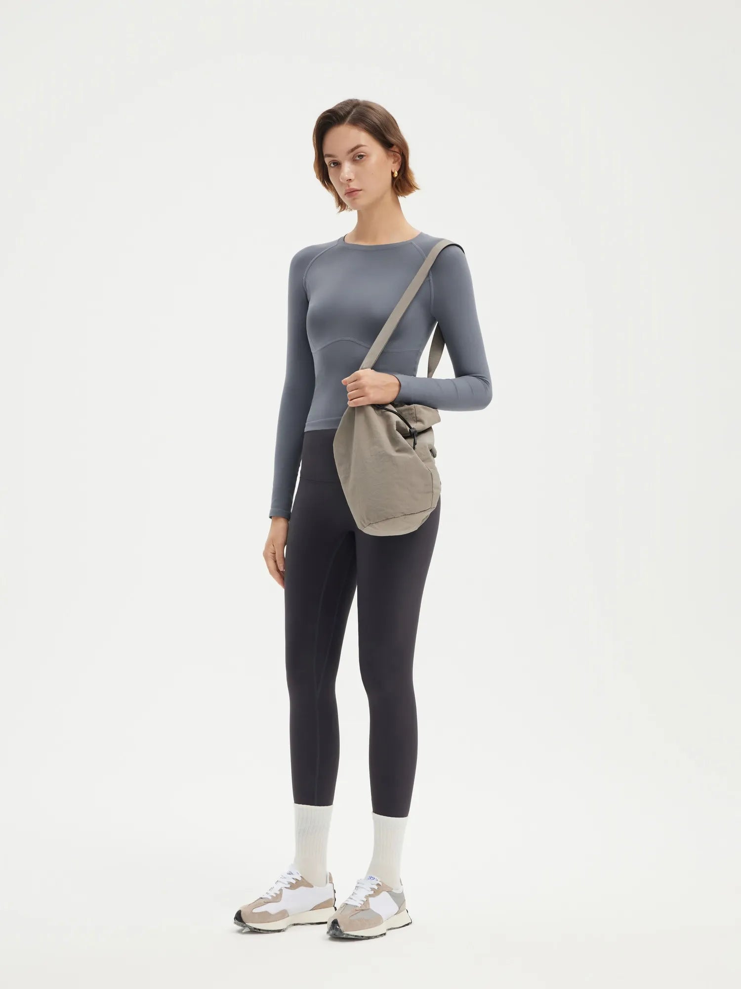 Seamless Crew Neck Workout Shirt - Long Sleeve