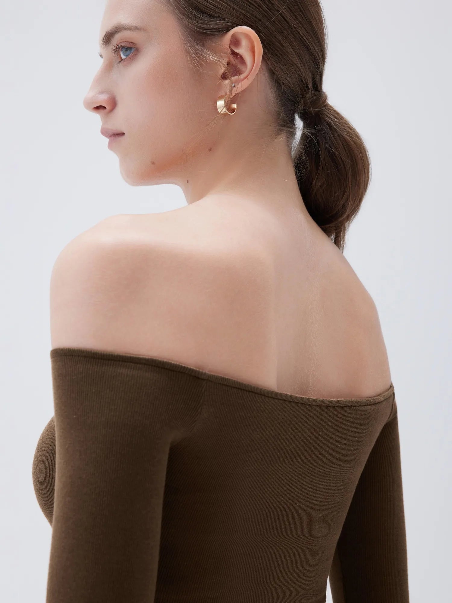 Ribbed Padded Off Shoulder Shirt - Long Sleeve
