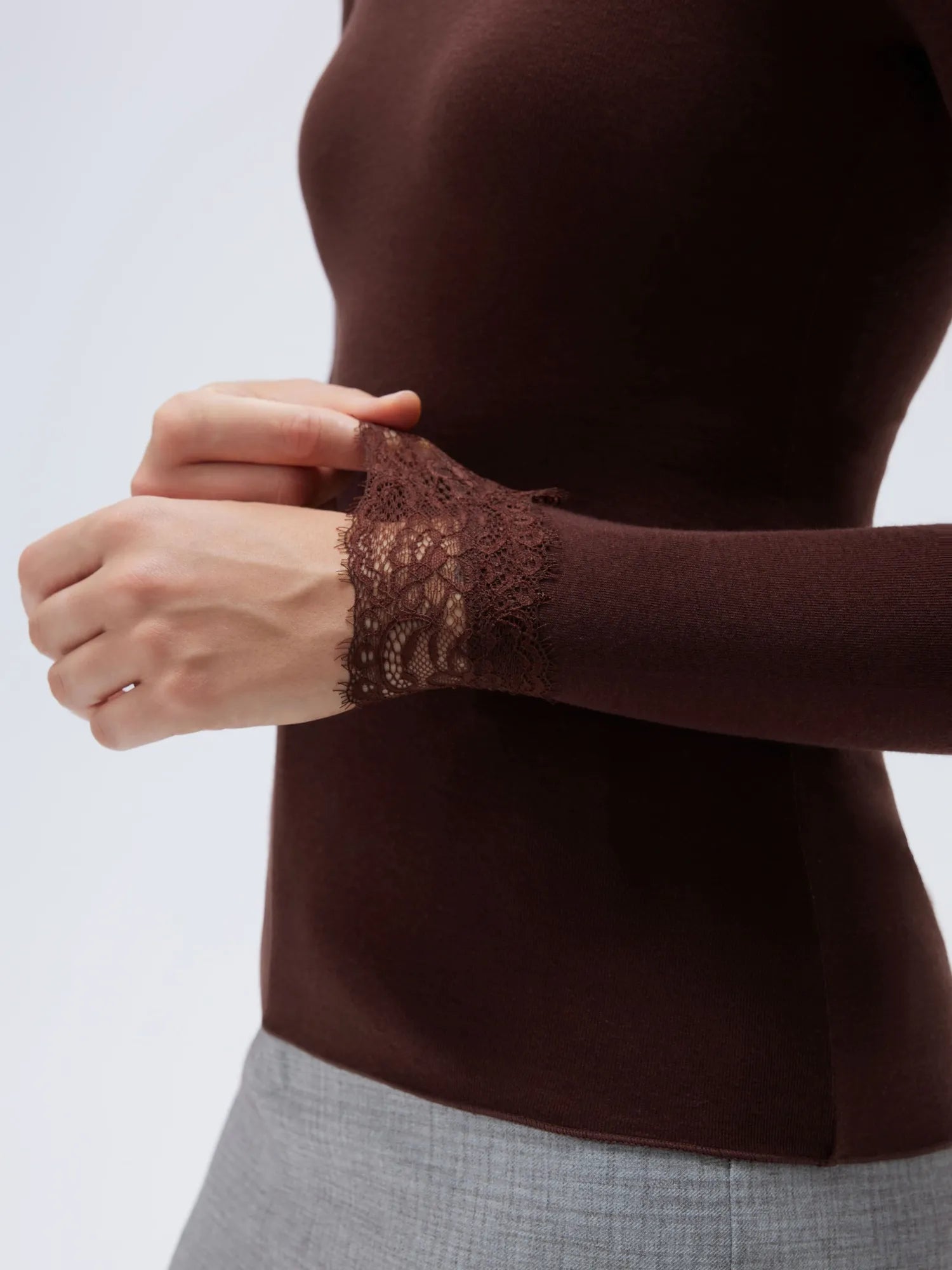 Cloud Cashmere Lace Scoop Neck Shirt - Long Sleeve